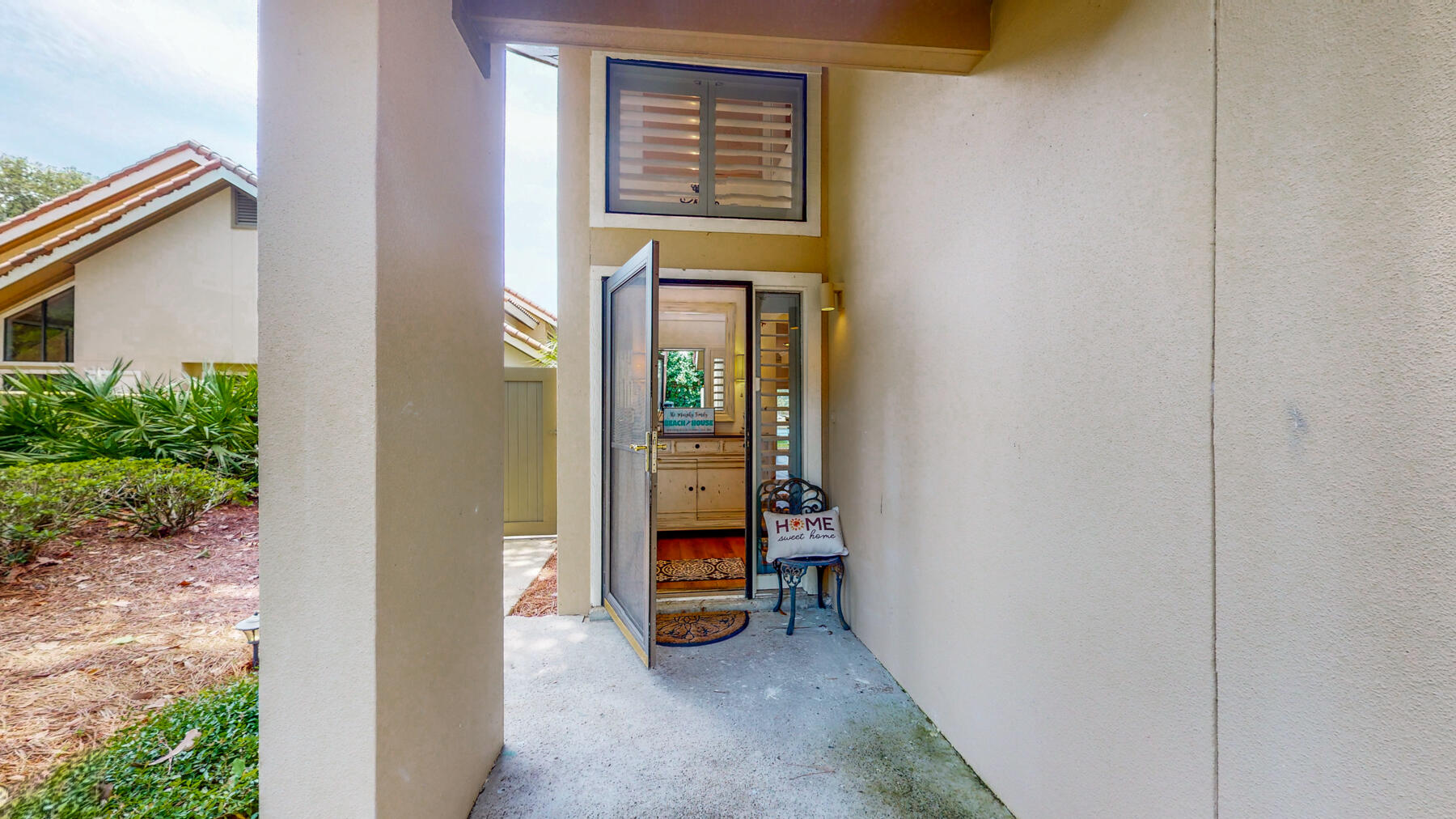 BEACHWALK T/H - Residential