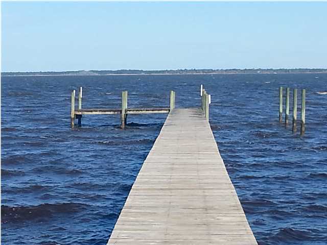 MAGNOLIA BEACH - Land