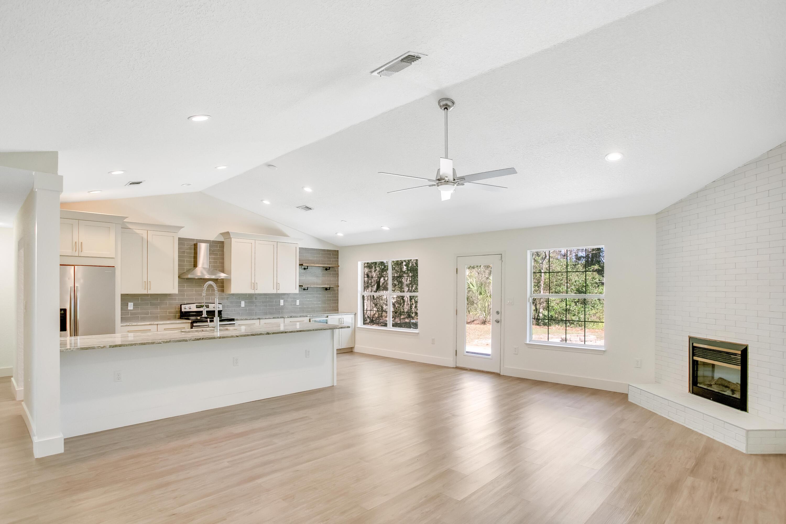 DRIFTWOOD ESTATES - Residential