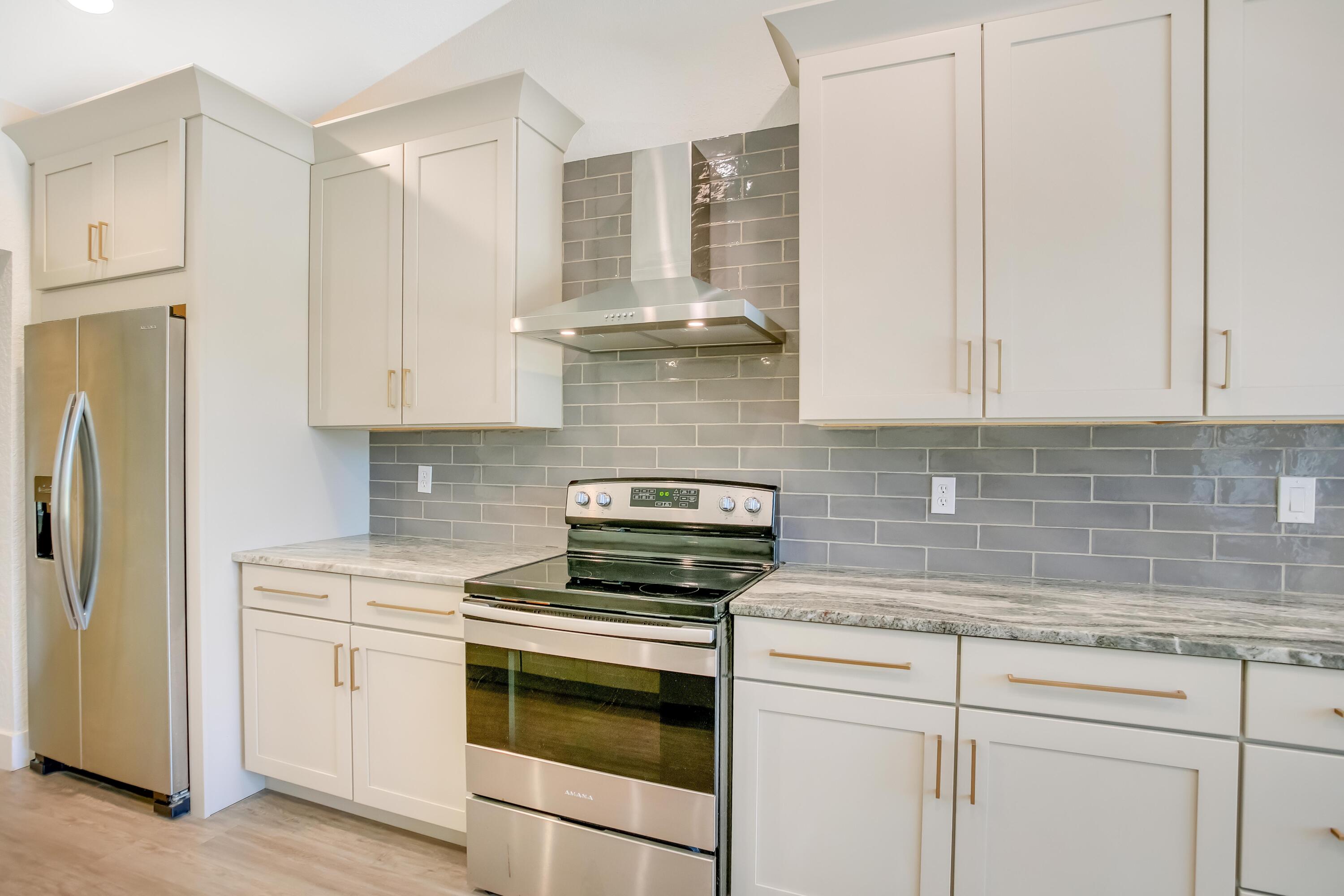 DRIFTWOOD ESTATES - Residential