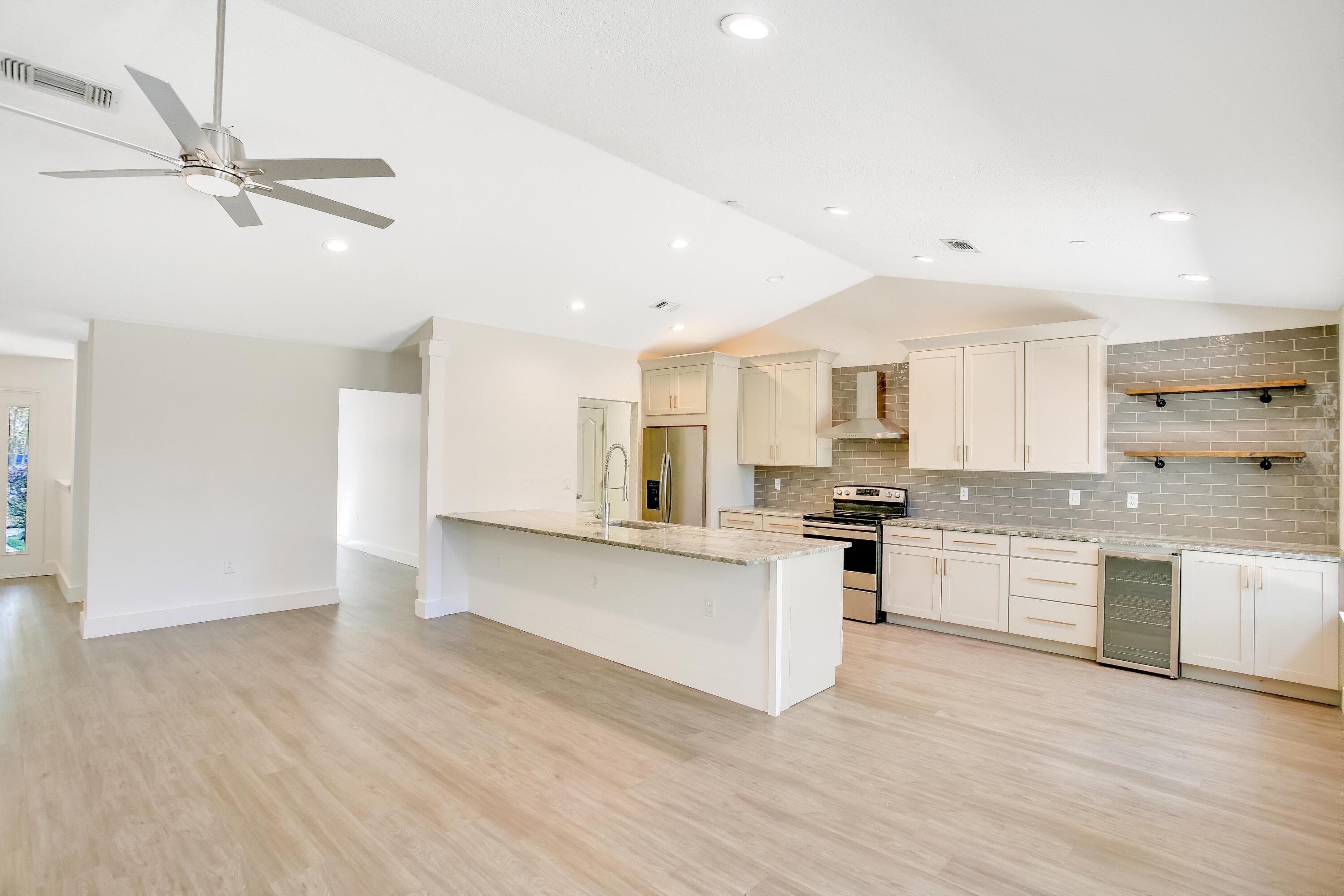 DRIFTWOOD ESTATES - Residential