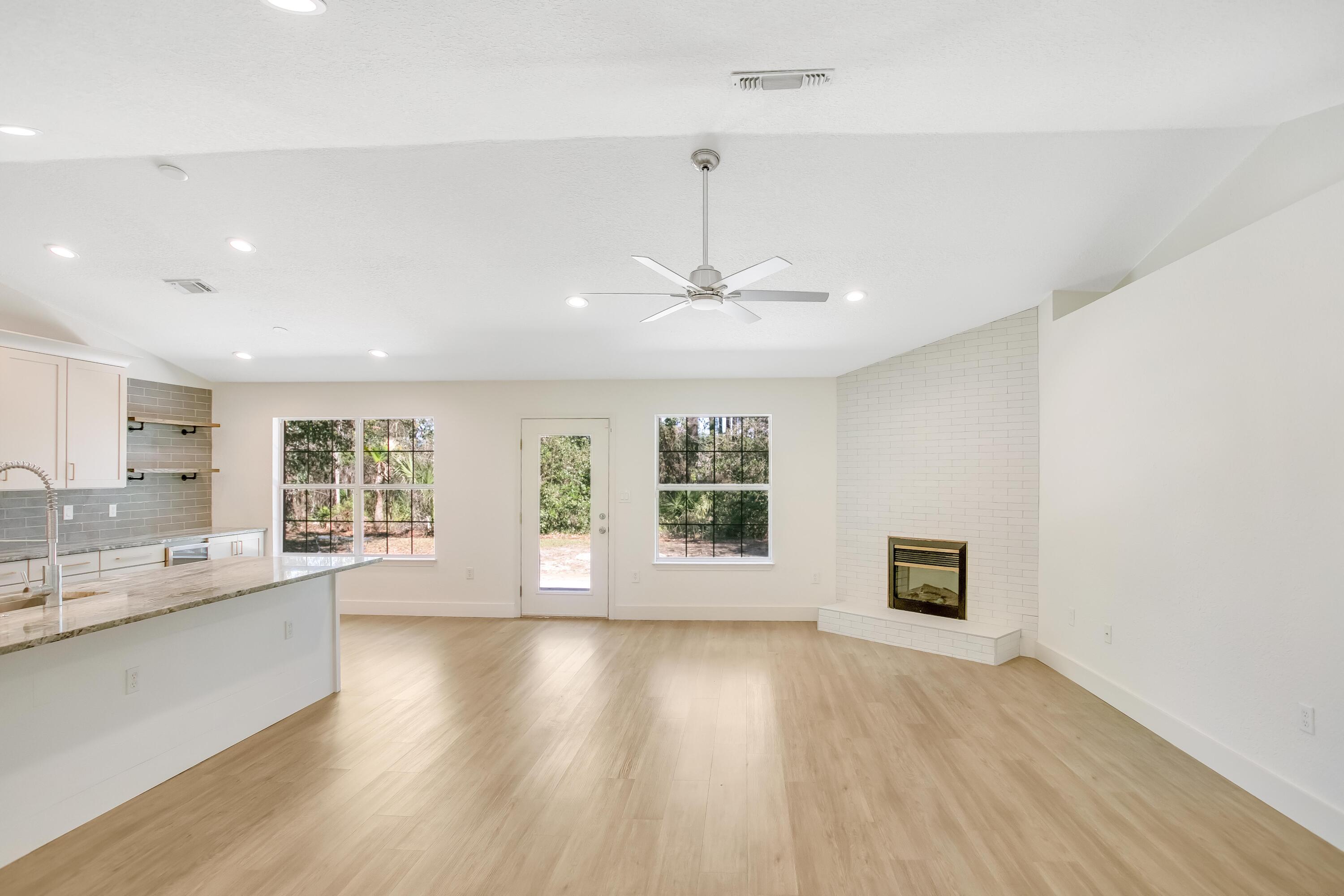 DRIFTWOOD ESTATES - Residential