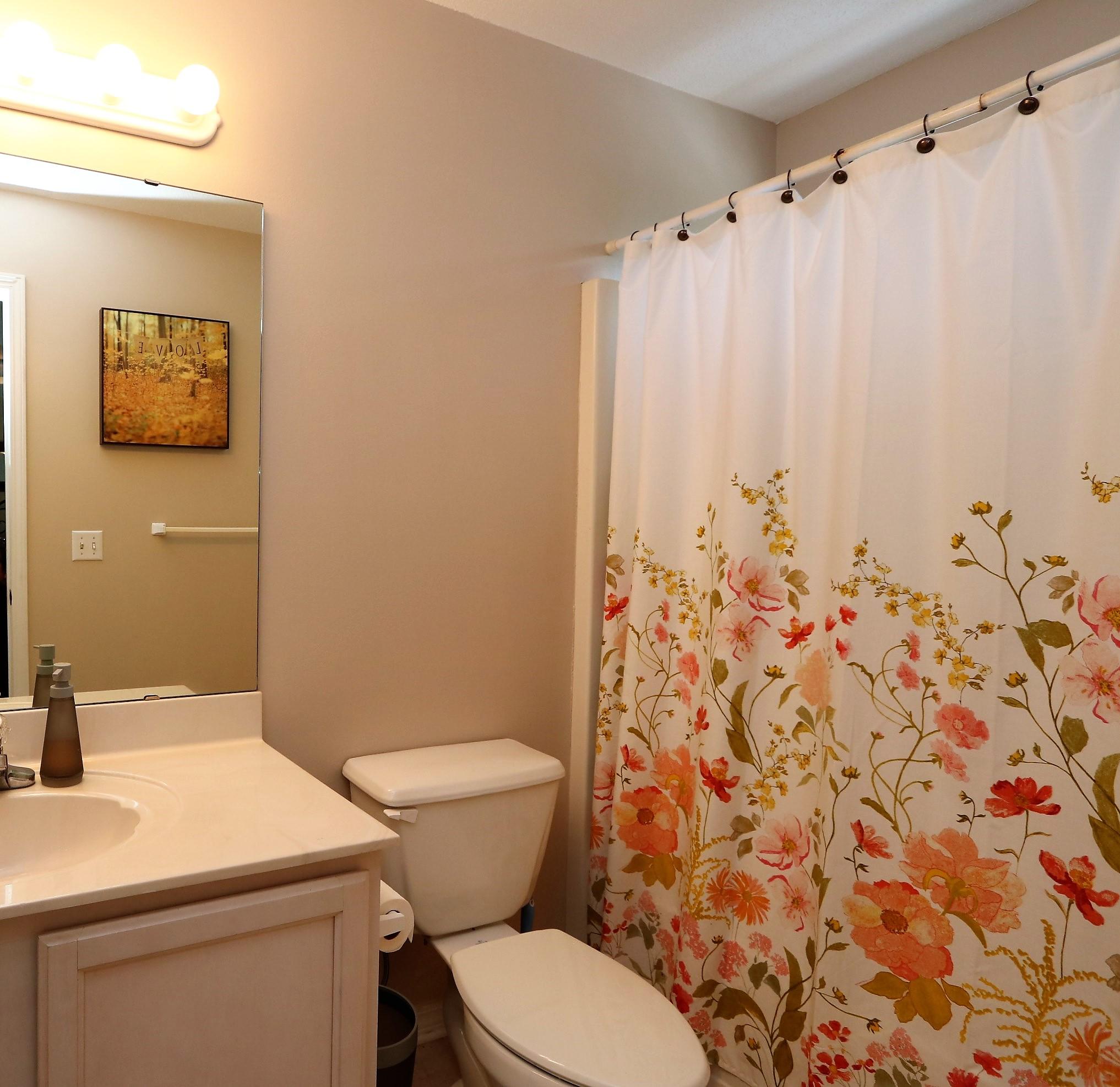 LARKIN PLACE T/H LOT 2 - Residential