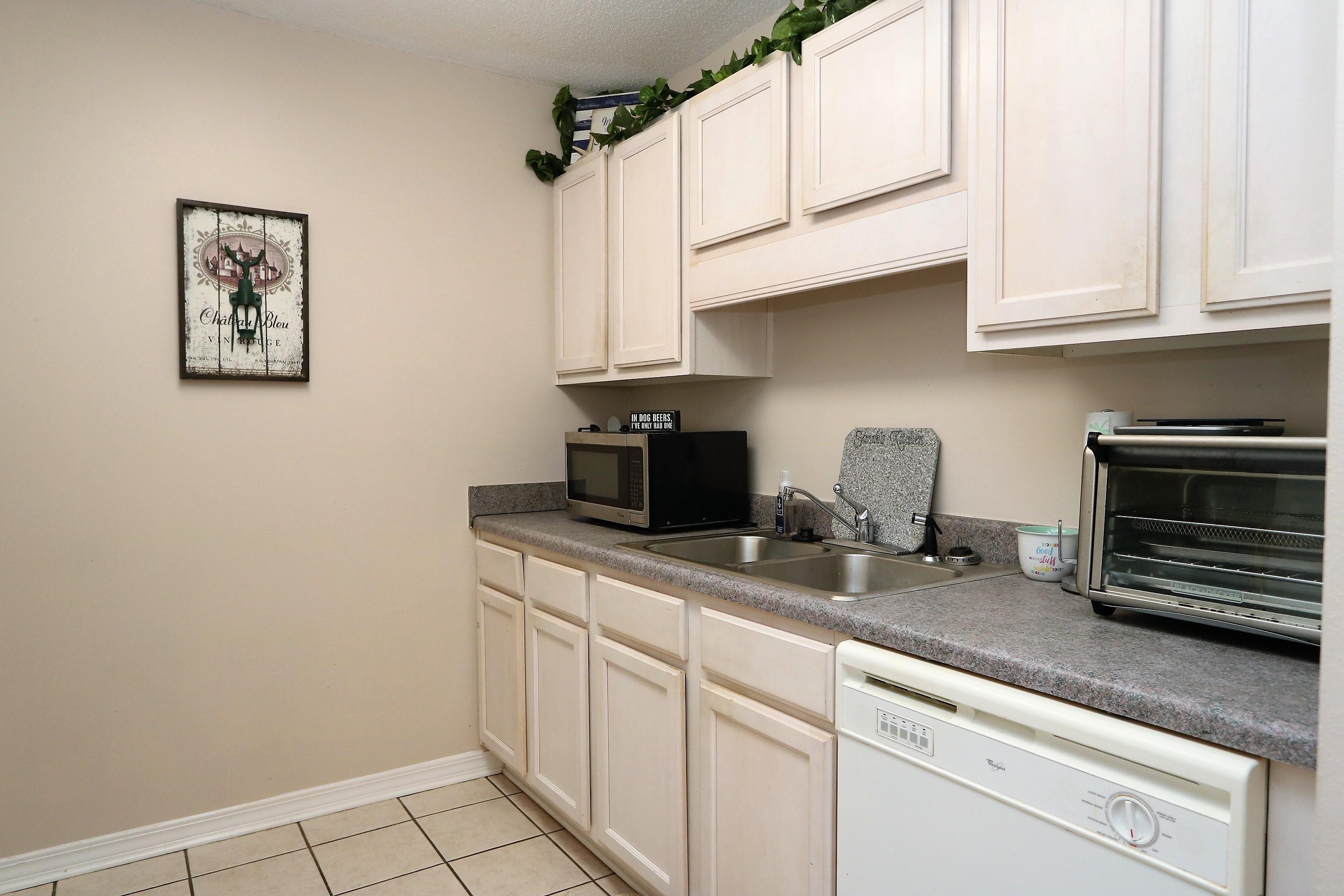 LARKIN PLACE T/H LOT 2 - Residential