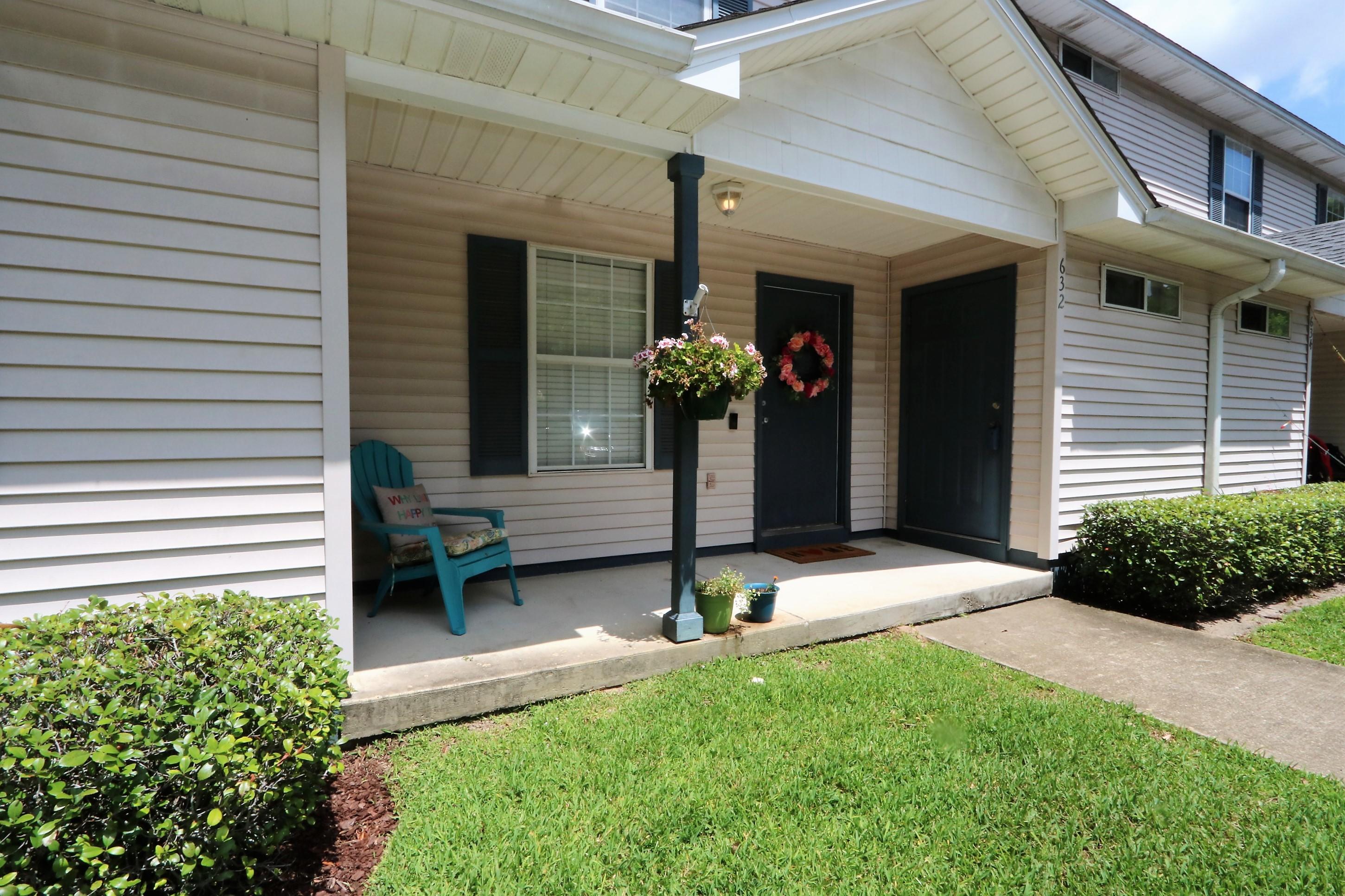 LARKIN PLACE T/H LOT 2 - Residential