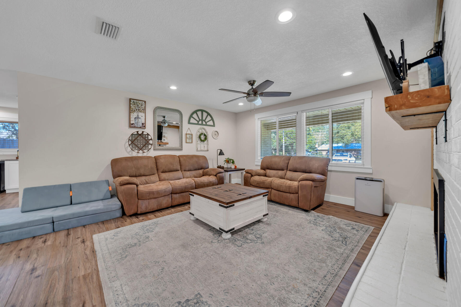 BROWNING ESTATES - Residential