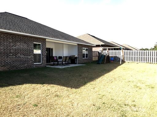 DUGGAN POND ESTATES - Residential Lease