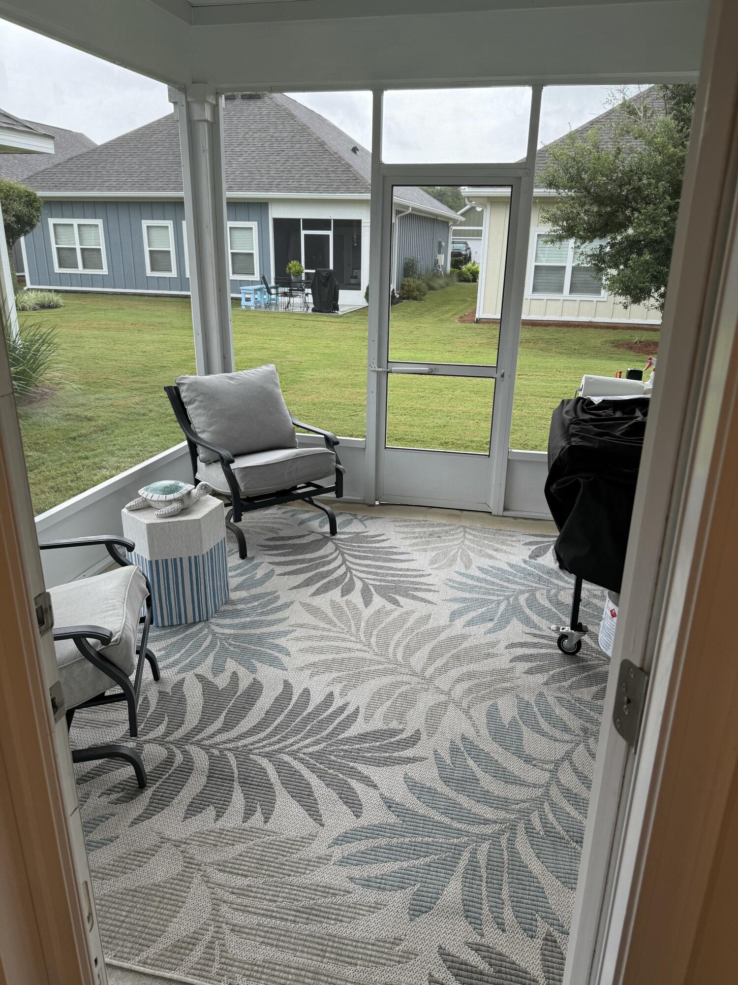 HAMMOCK BAY - Residential Lease