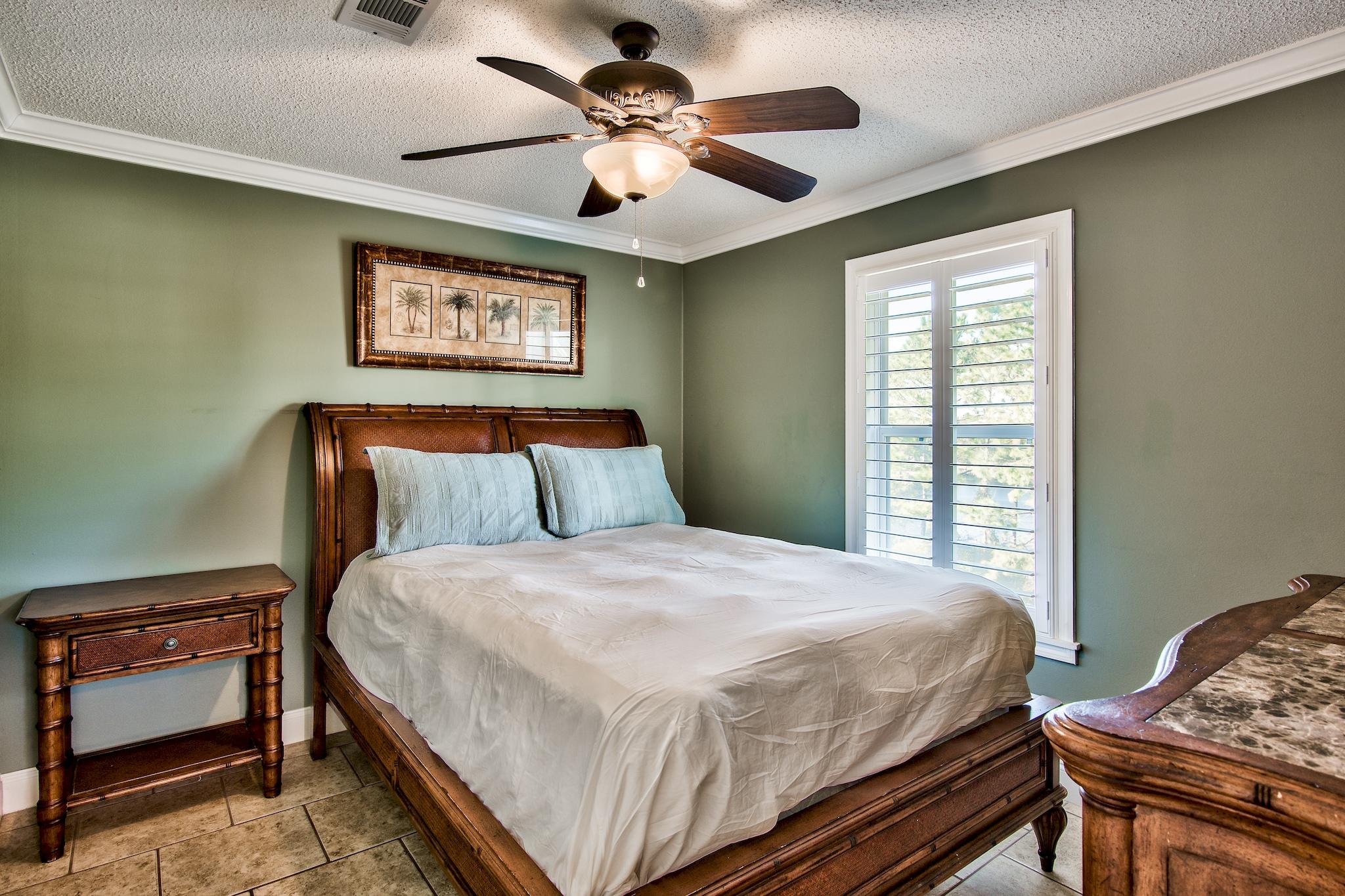 BEACHSIDE VILLAS CONDO - Residential