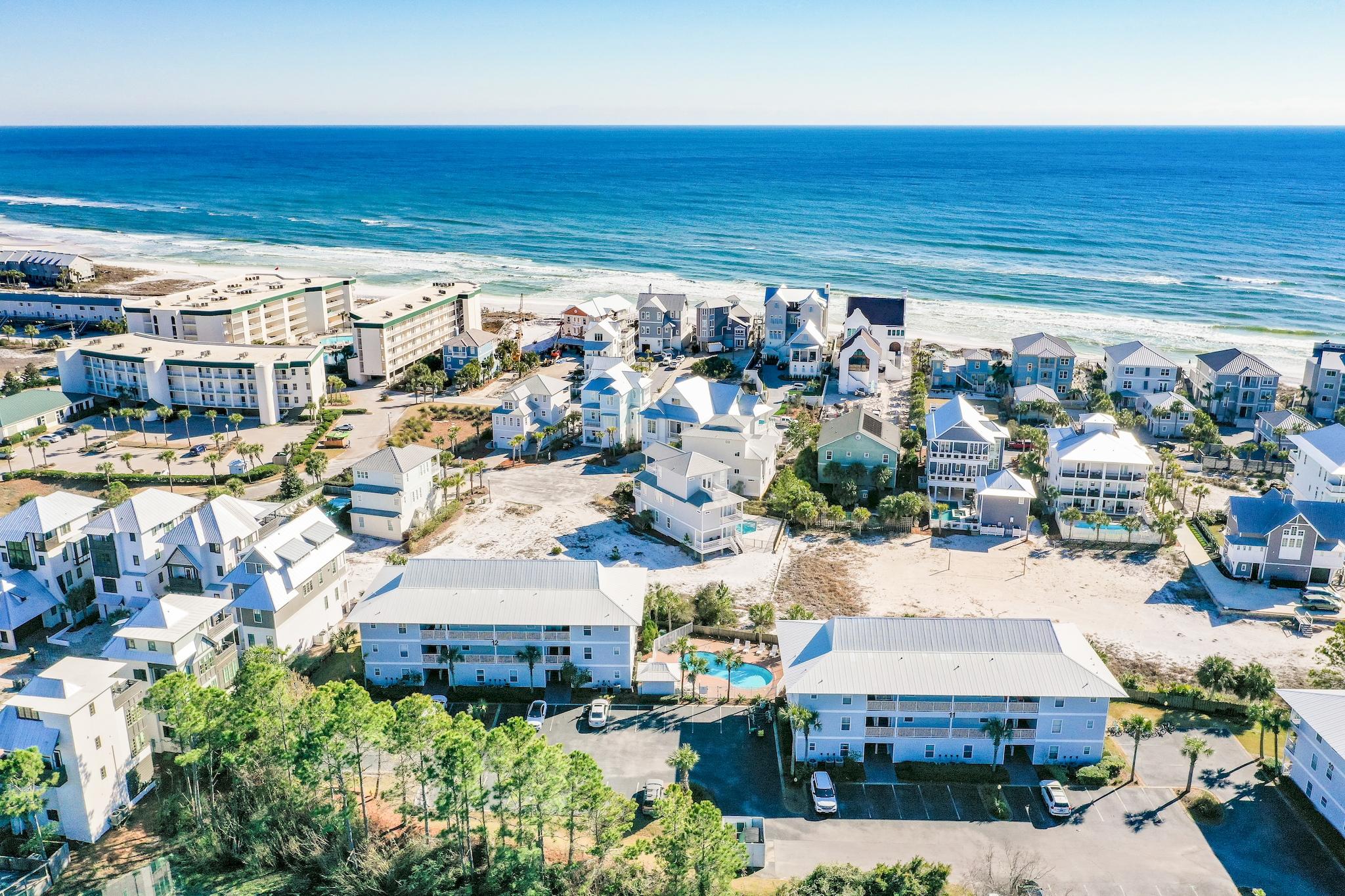 BEACHSIDE VILLAS CONDO - Residential