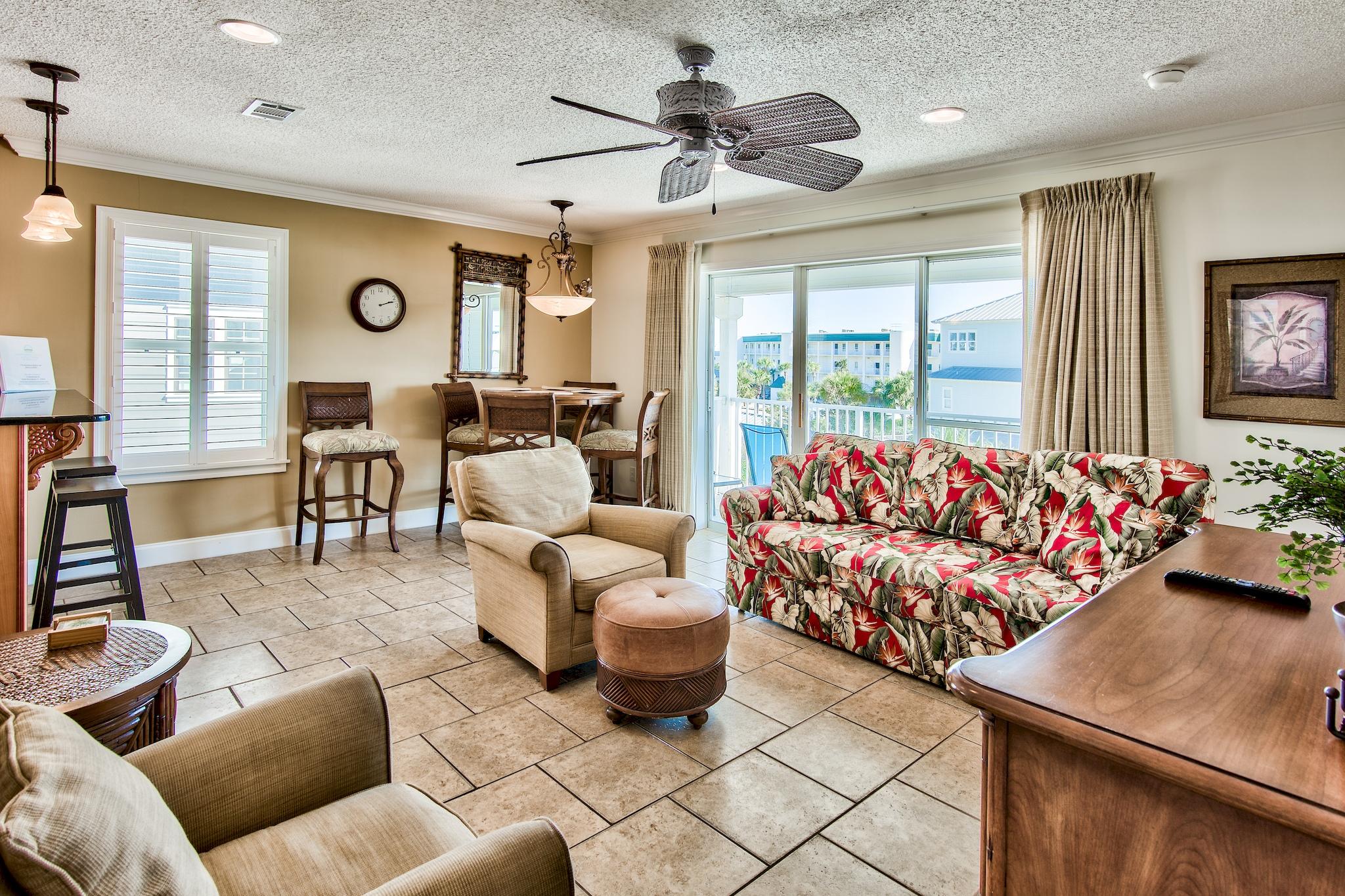 BEACHSIDE VILLAS CONDO - Residential