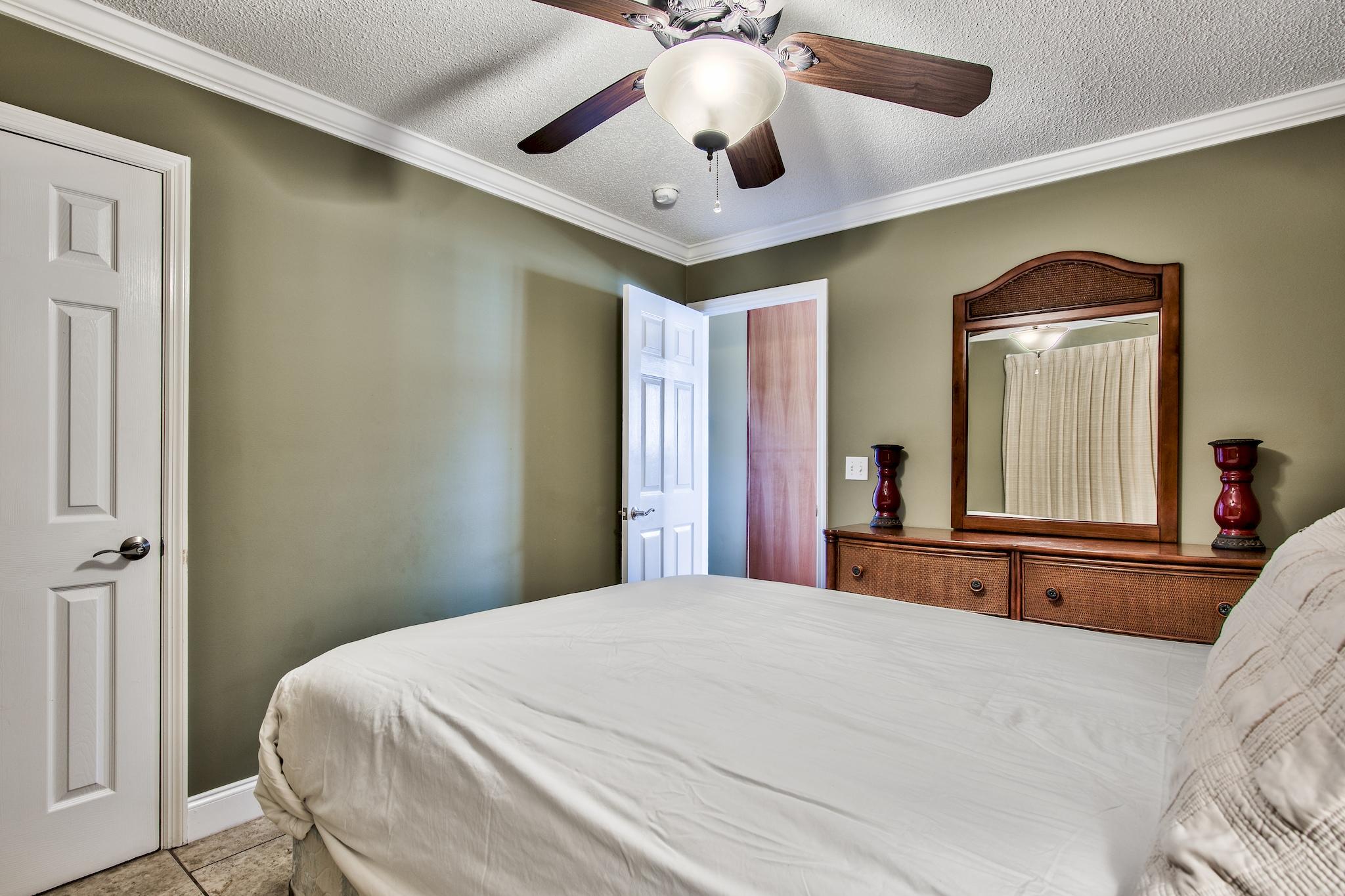 BEACHSIDE VILLAS CONDO - Residential