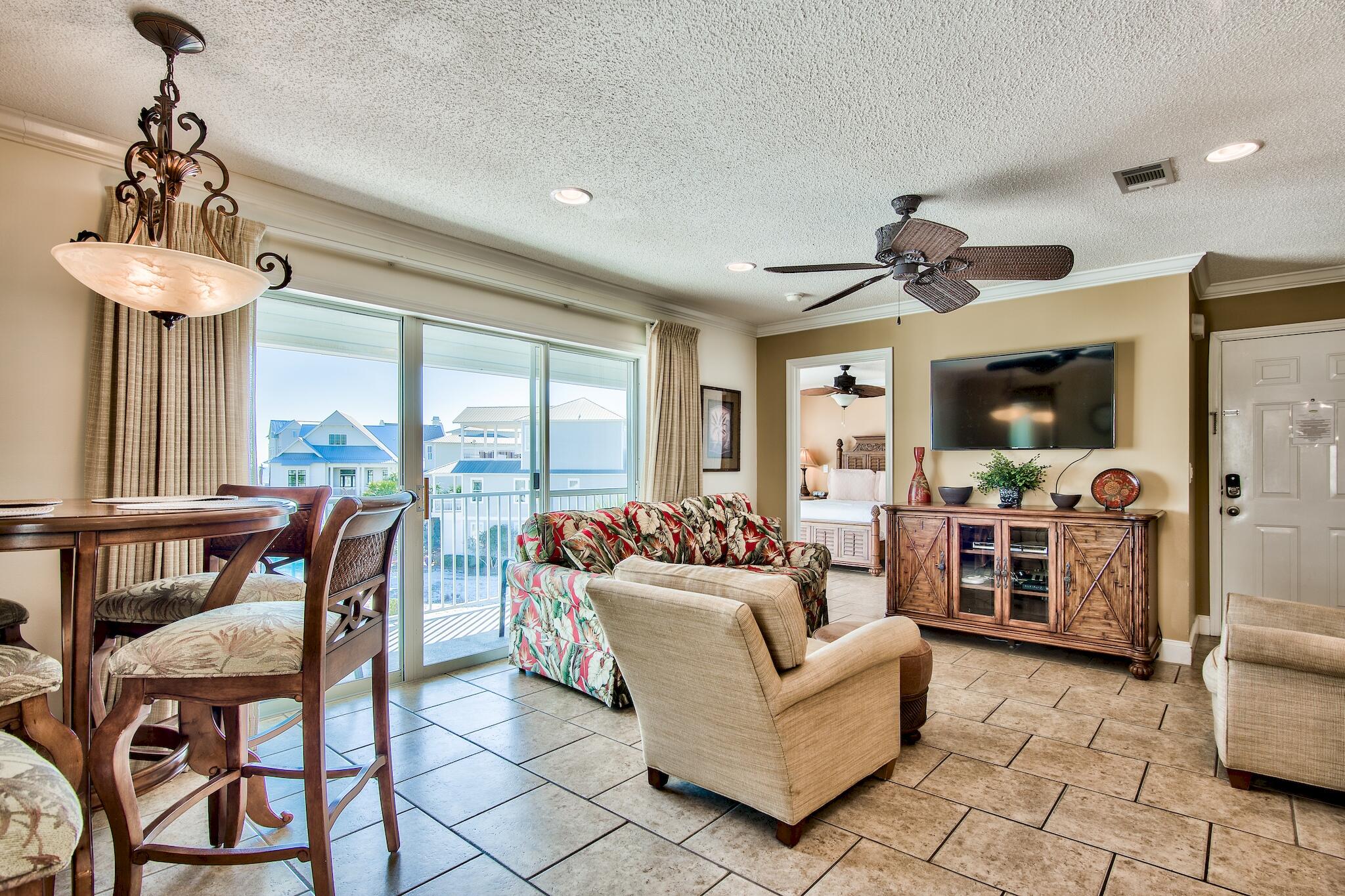 BEACHSIDE VILLAS CONDO - Residential