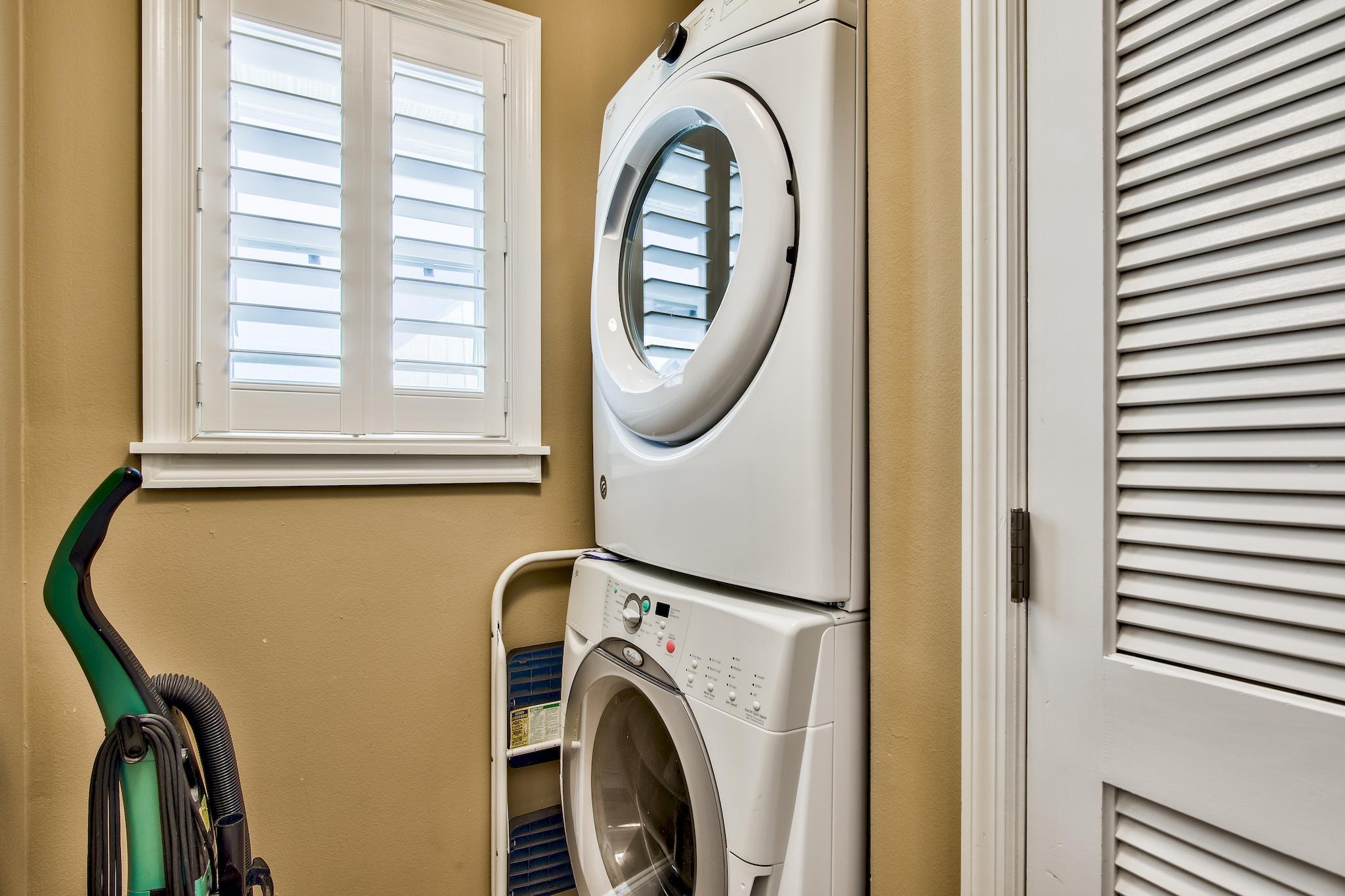 BEACHSIDE VILLAS CONDO - Residential