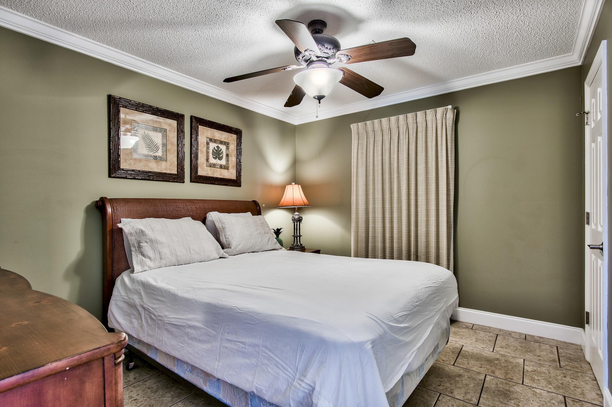 BEACHSIDE VILLAS CONDO - Residential