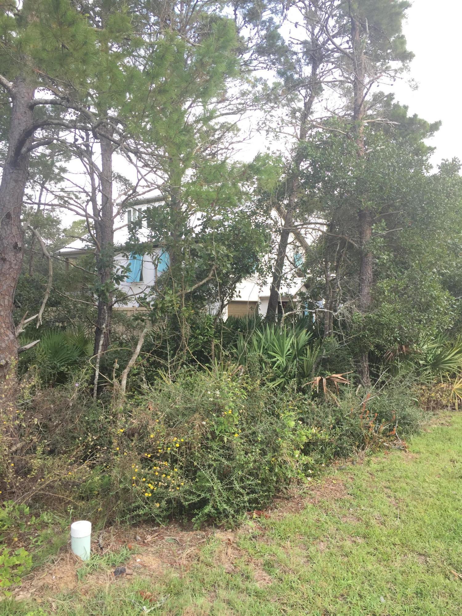 EASTERN LAKE ESTATES - Land