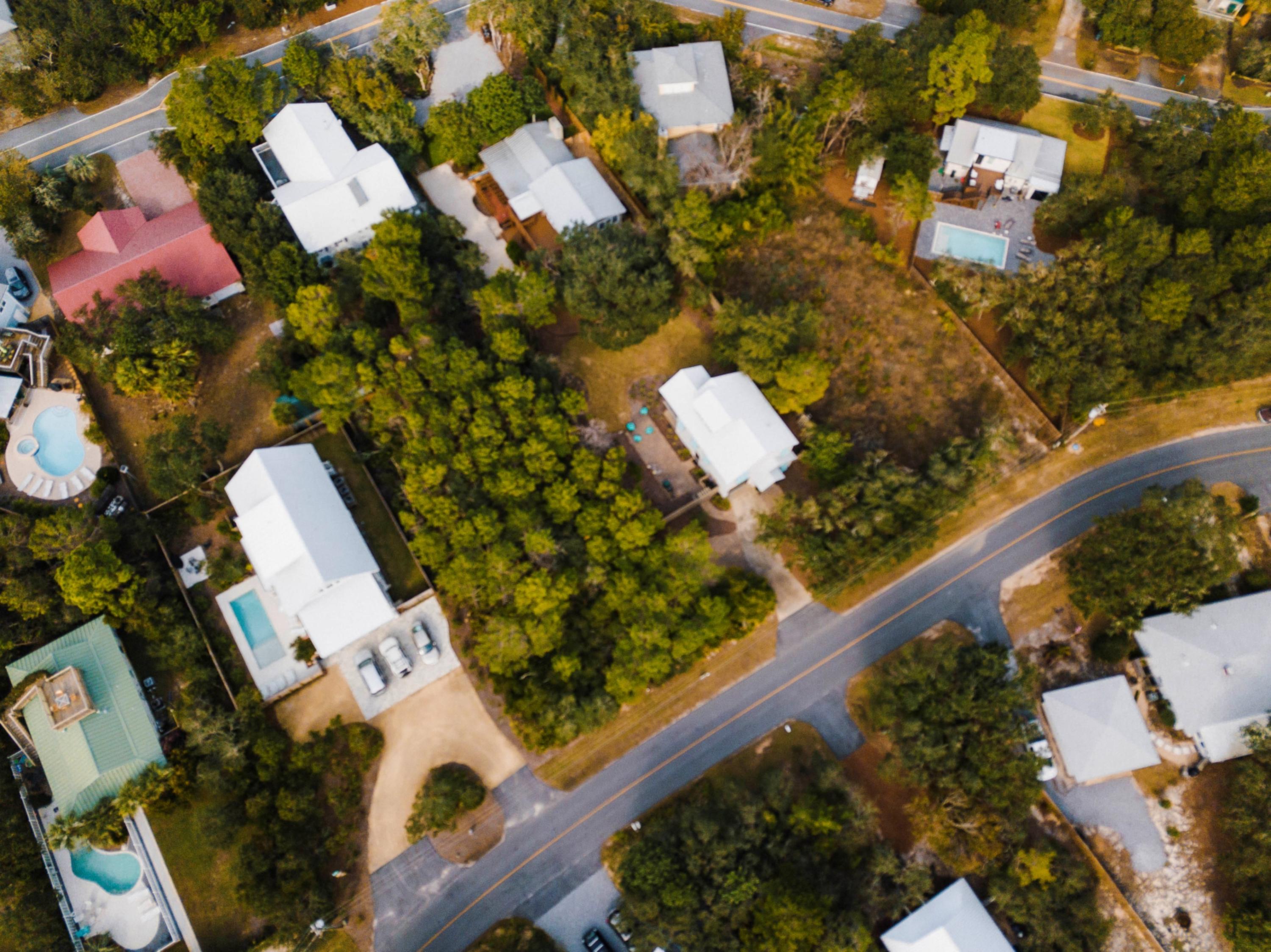 EASTERN LAKE ESTATES - Land