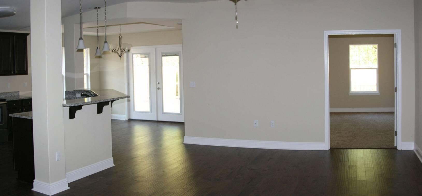 CRESCENT SHORES - Residential