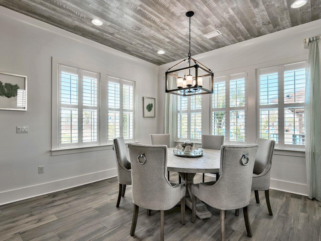 The Retreat at Miramar - Residential