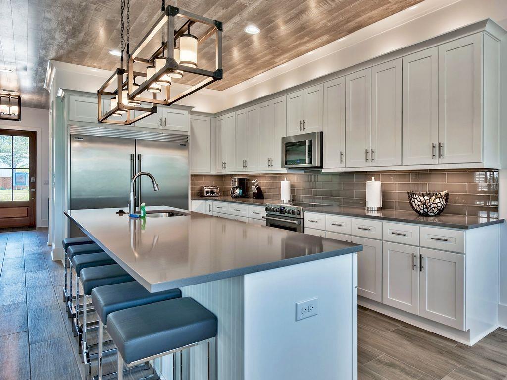 The Retreat at Miramar - Residential