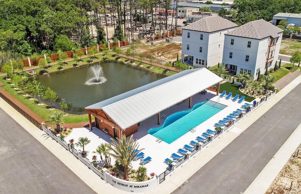 The Retreat at Miramar - Residential