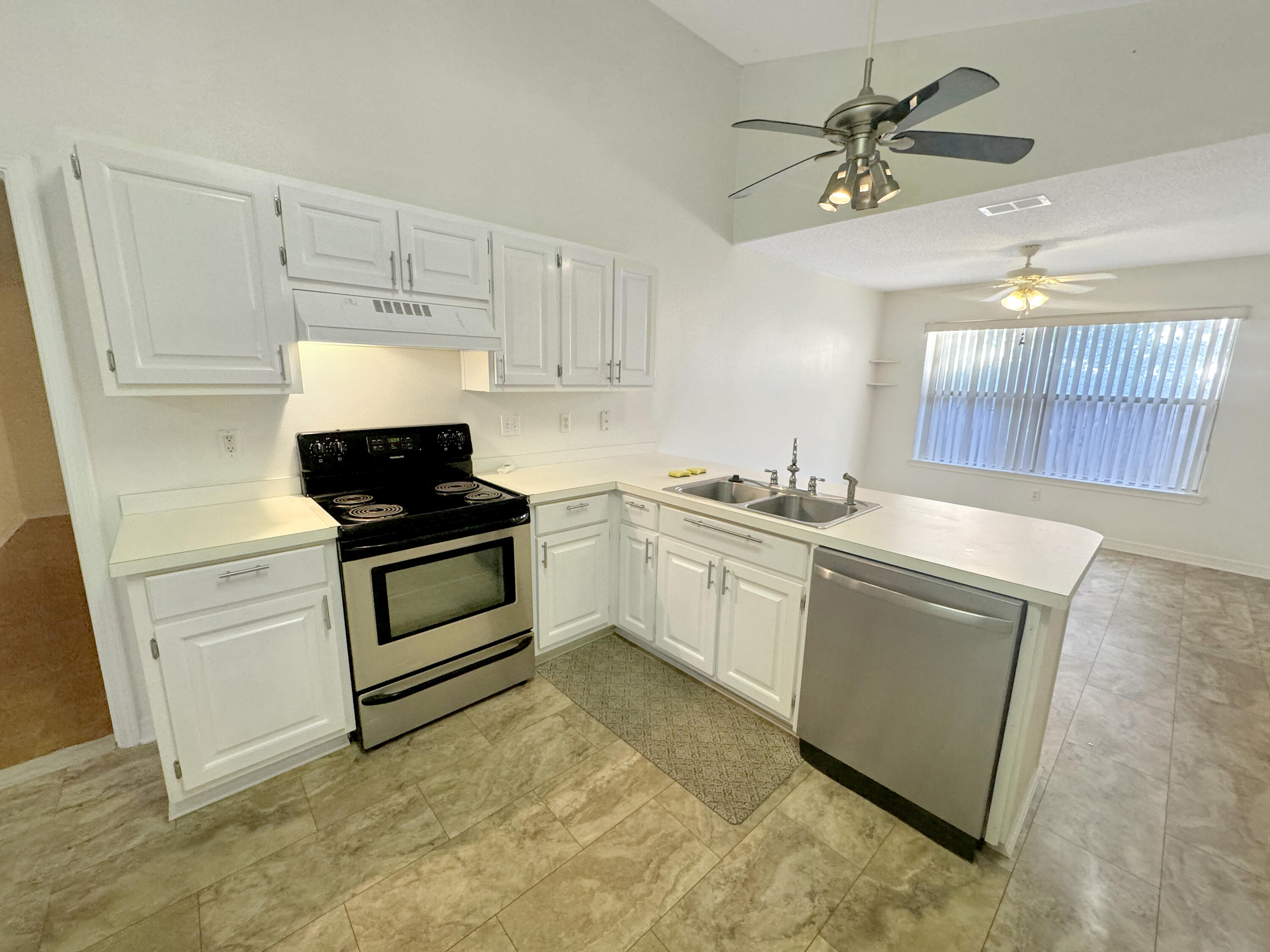 STEEPLECHASE PH 3 - Residential