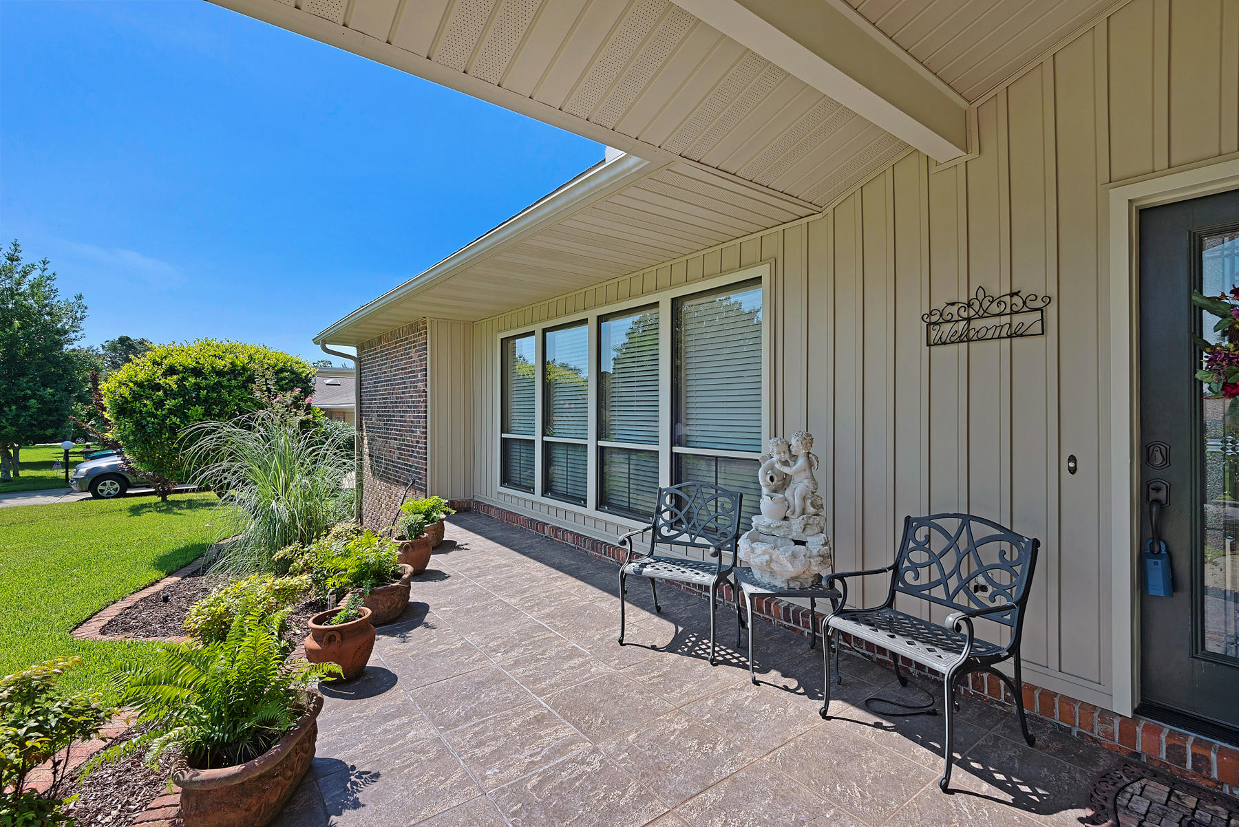 LAKE LORRAINE ESTATES 3 - Residential