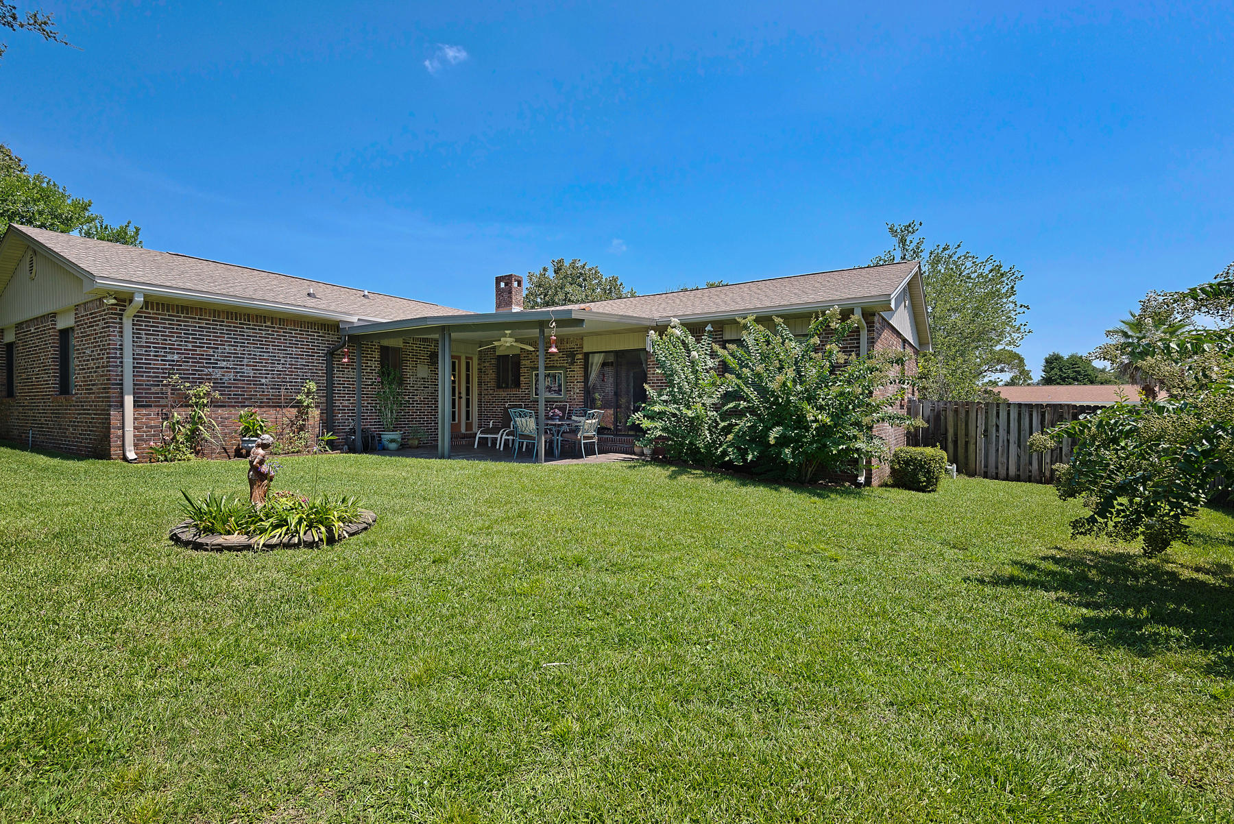 LAKE LORRAINE ESTATES 3 - Residential
