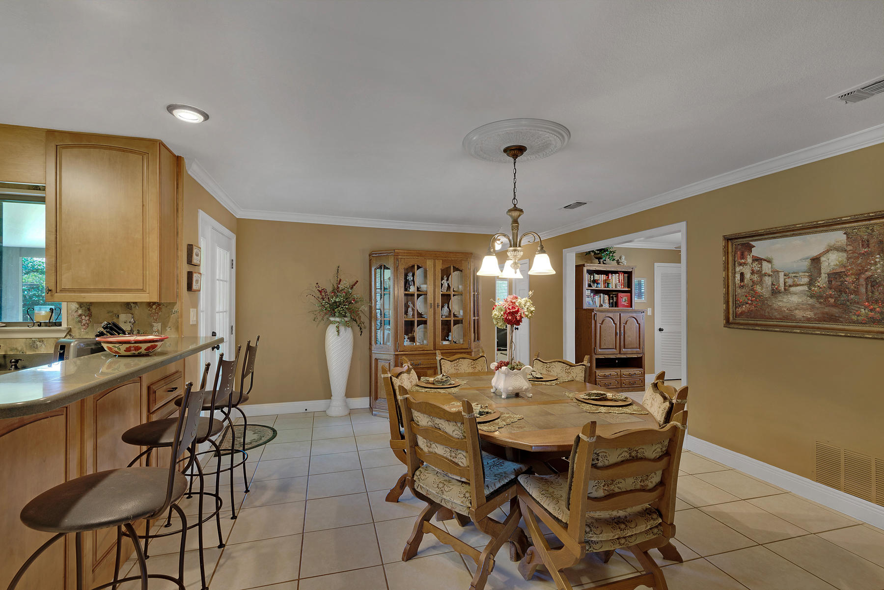 LAKE LORRAINE ESTATES 3 - Residential