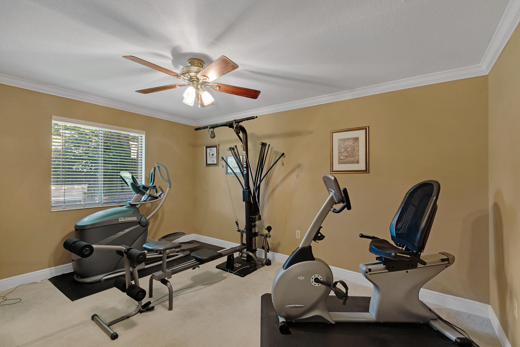 LAKE LORRAINE ESTATES 3 - Residential