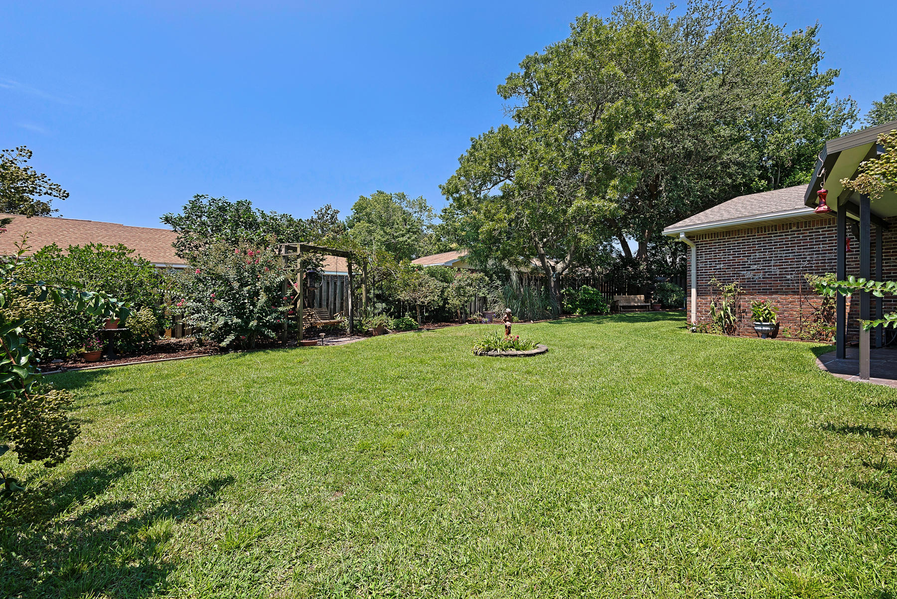 LAKE LORRAINE ESTATES 3 - Residential