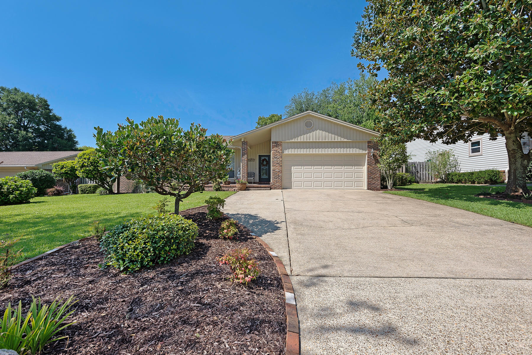LAKE LORRAINE ESTATES 3 - Residential