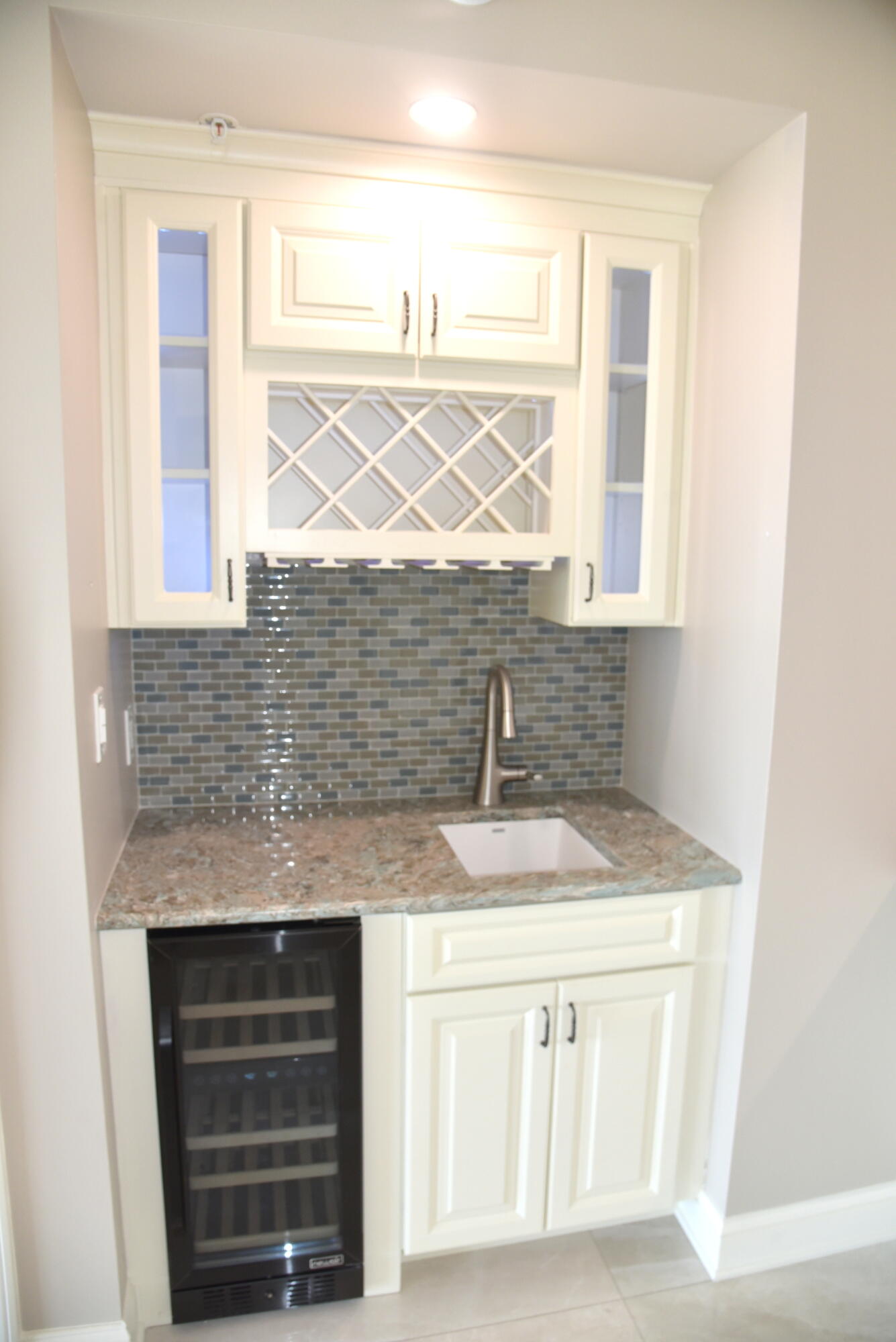 ST. THOMAS AT SILVER SHELLS - Residential