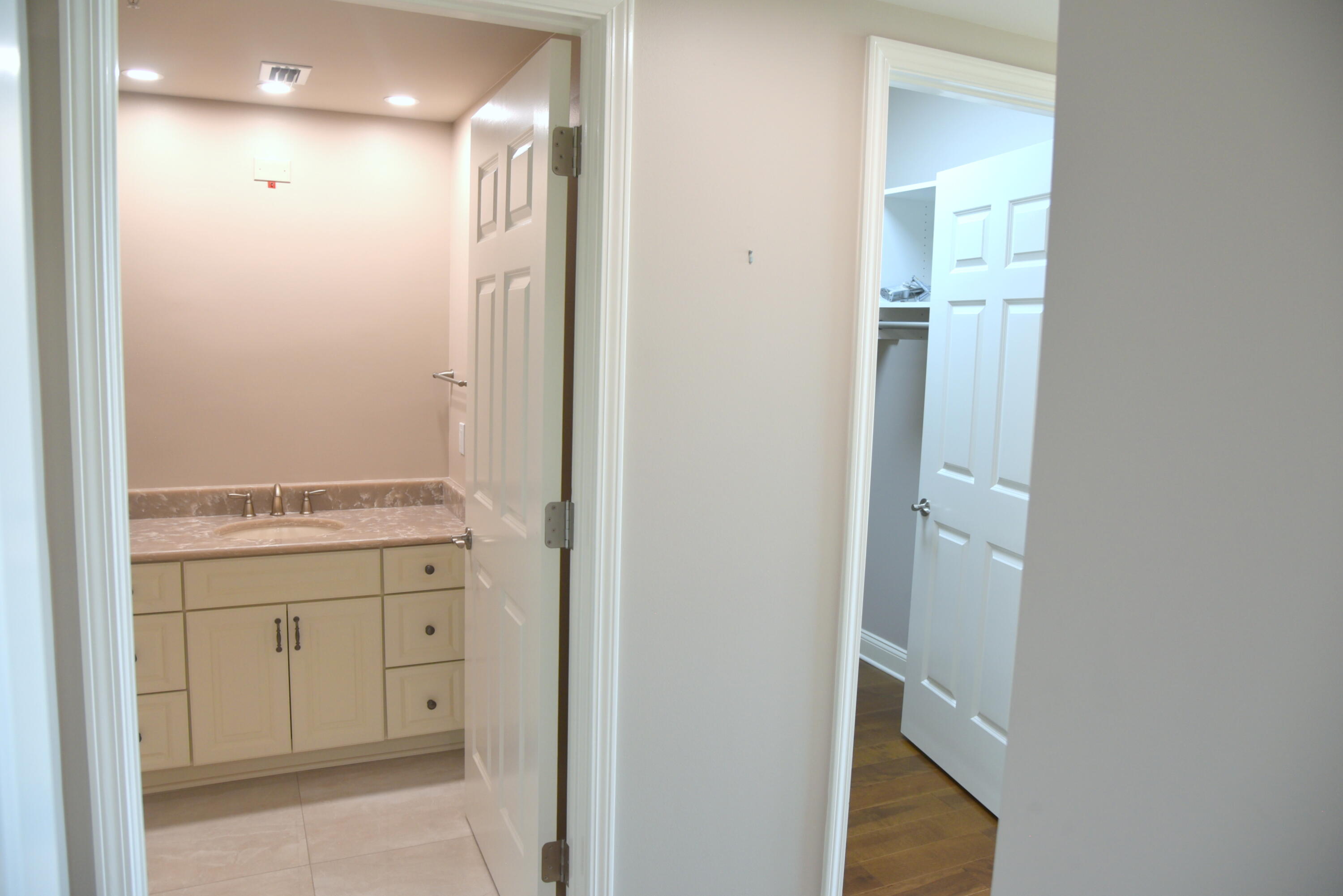 ST. THOMAS AT SILVER SHELLS - Residential