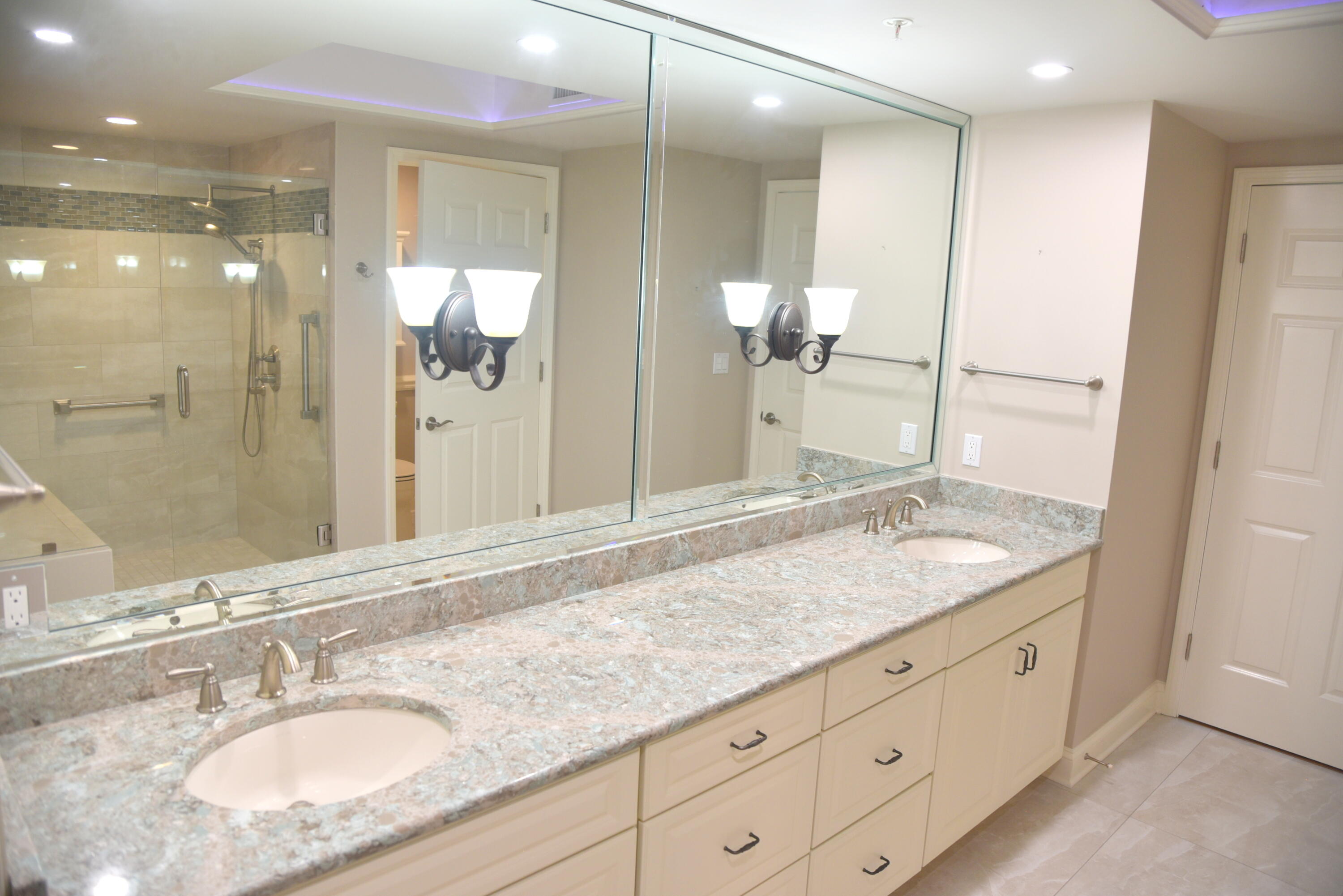 ST. THOMAS AT SILVER SHELLS - Residential