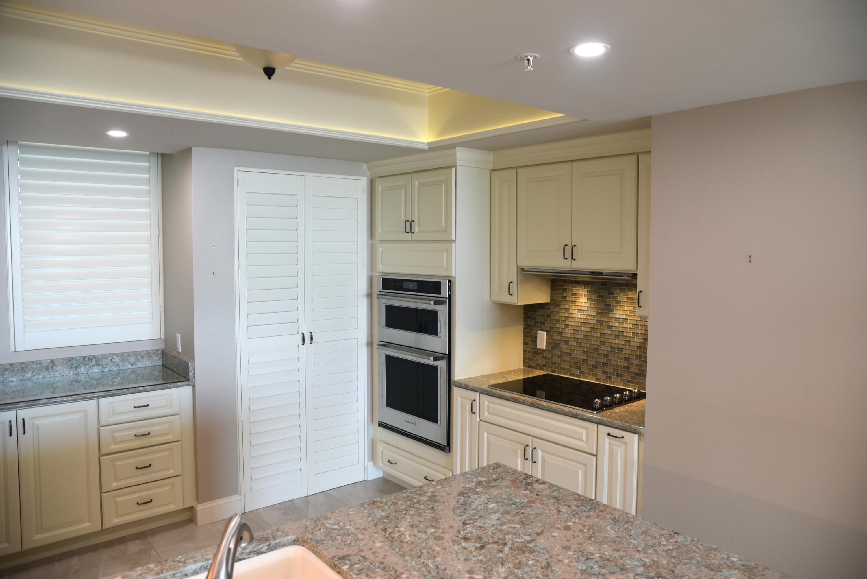 ST. THOMAS AT SILVER SHELLS - Residential