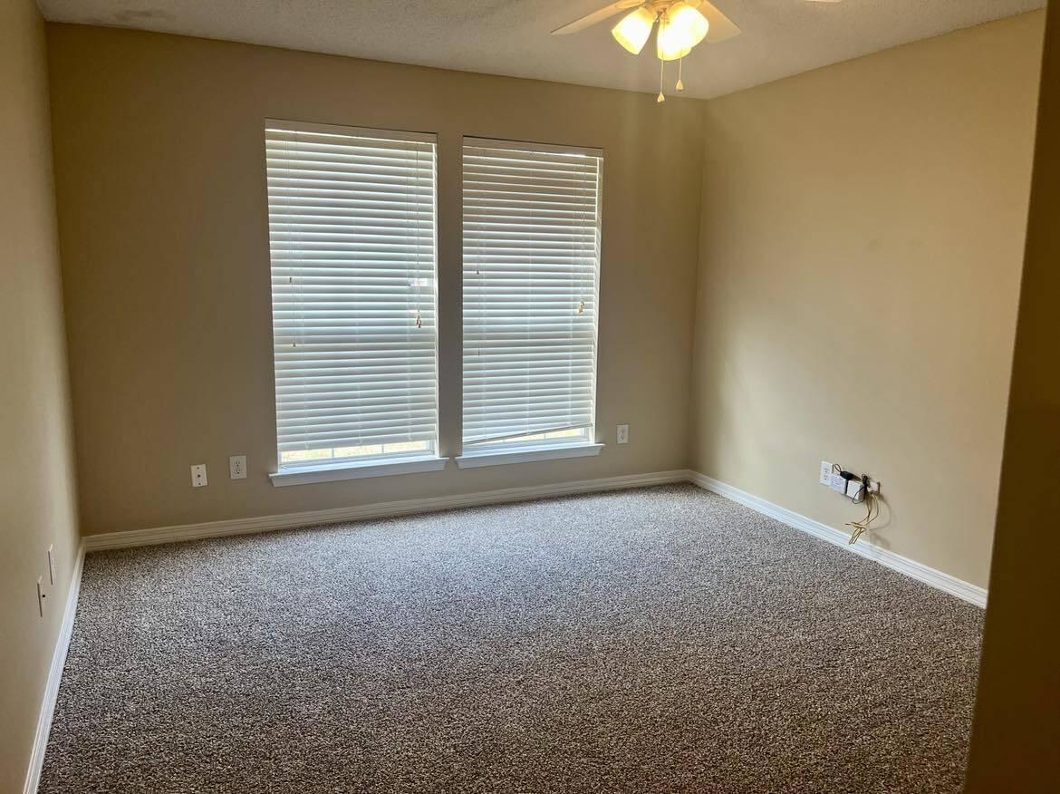 HIDDEN SHORES - Residential Lease