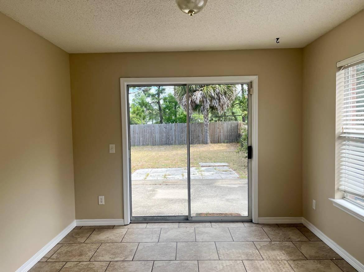 HIDDEN SHORES - Residential Lease