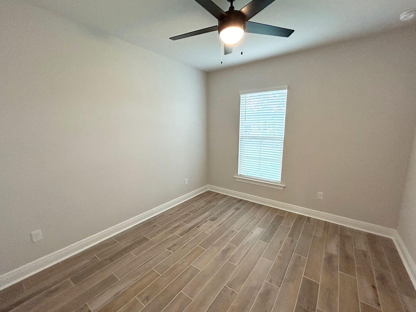 HAMMOCK BAY - STARBURST - Residential