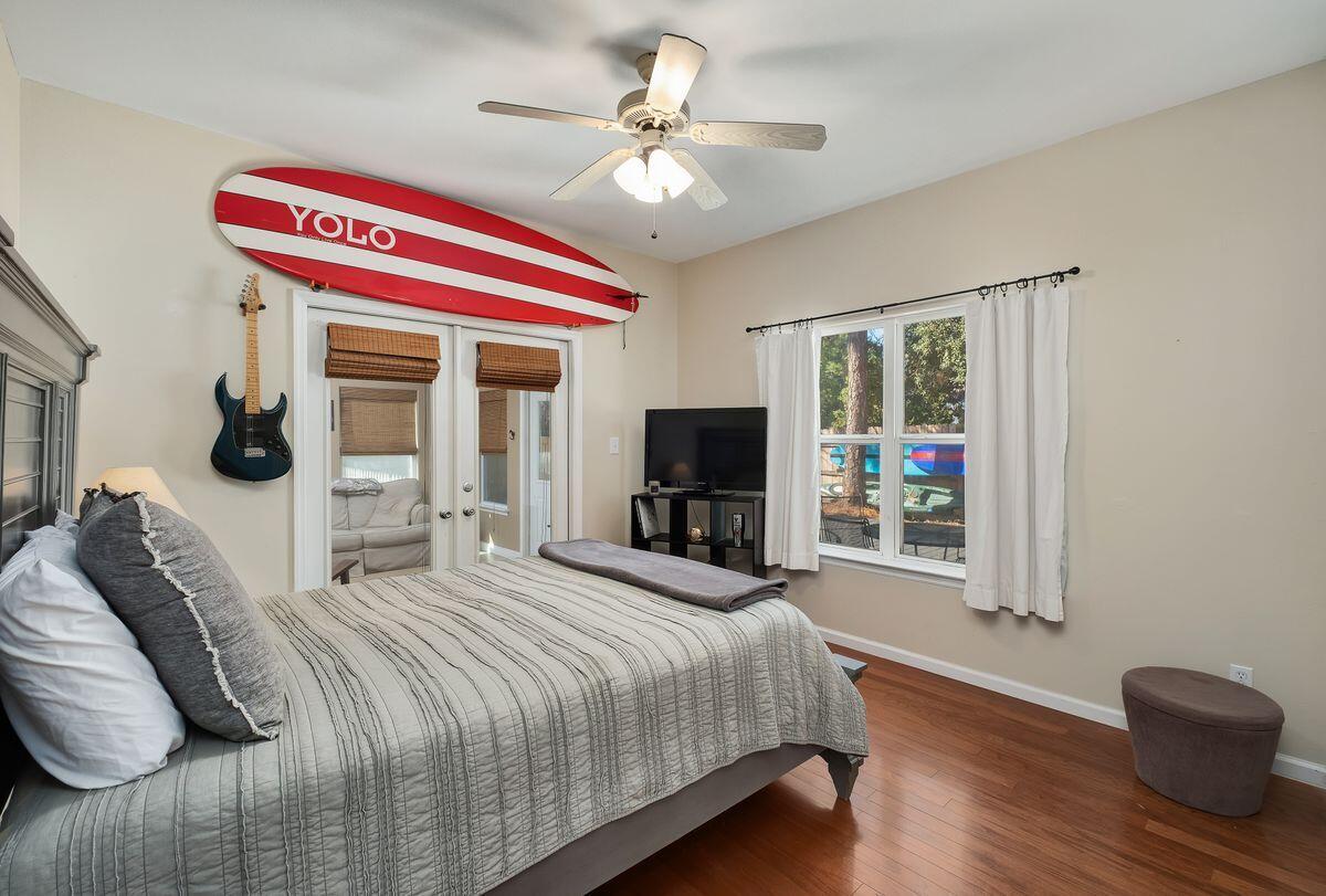 PELICAN BAY - Residential