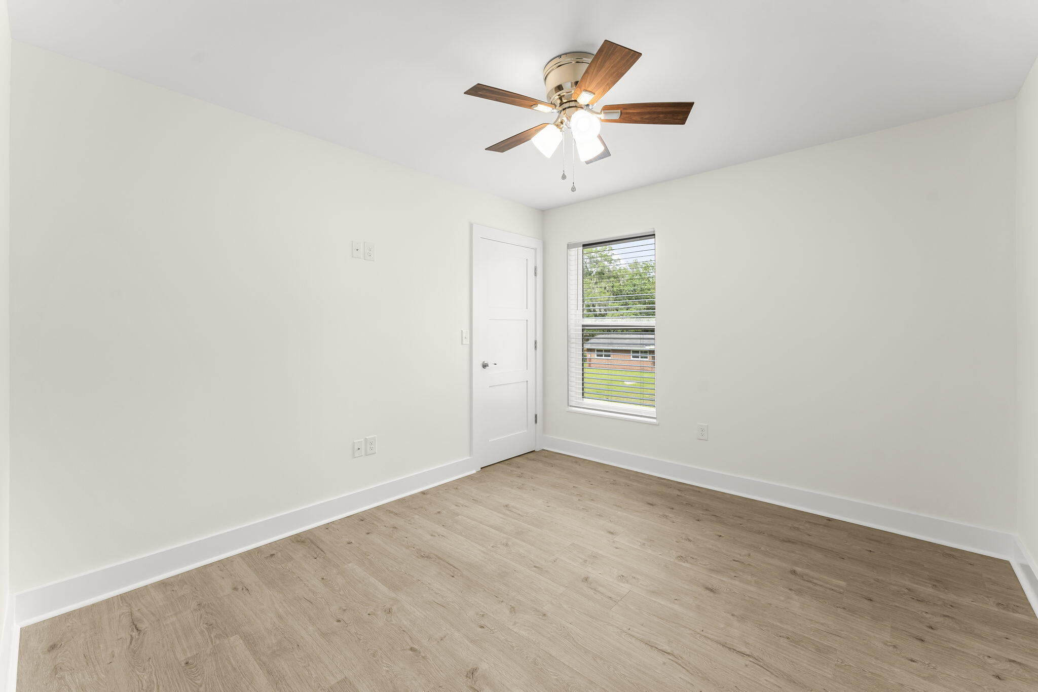 GREY MOSS POINT S/D - Residential