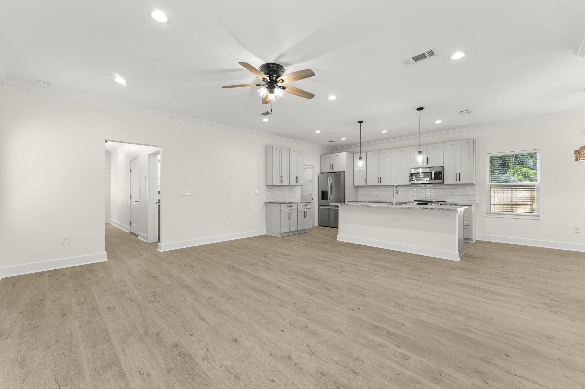 GREY MOSS POINT S/D - Residential