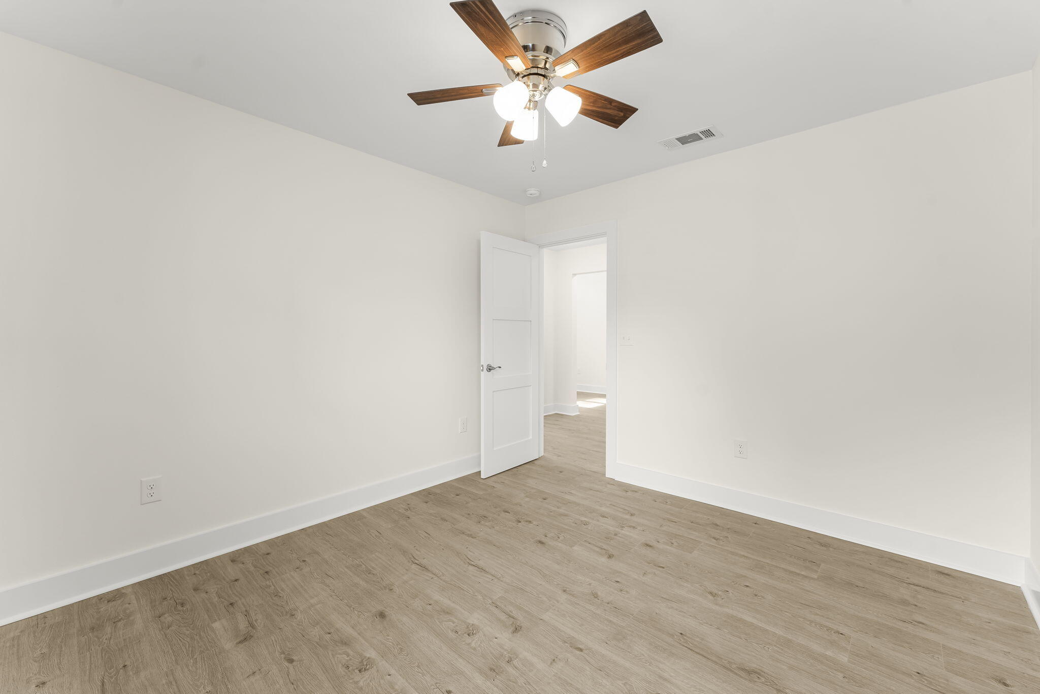 GREY MOSS POINT S/D - Residential