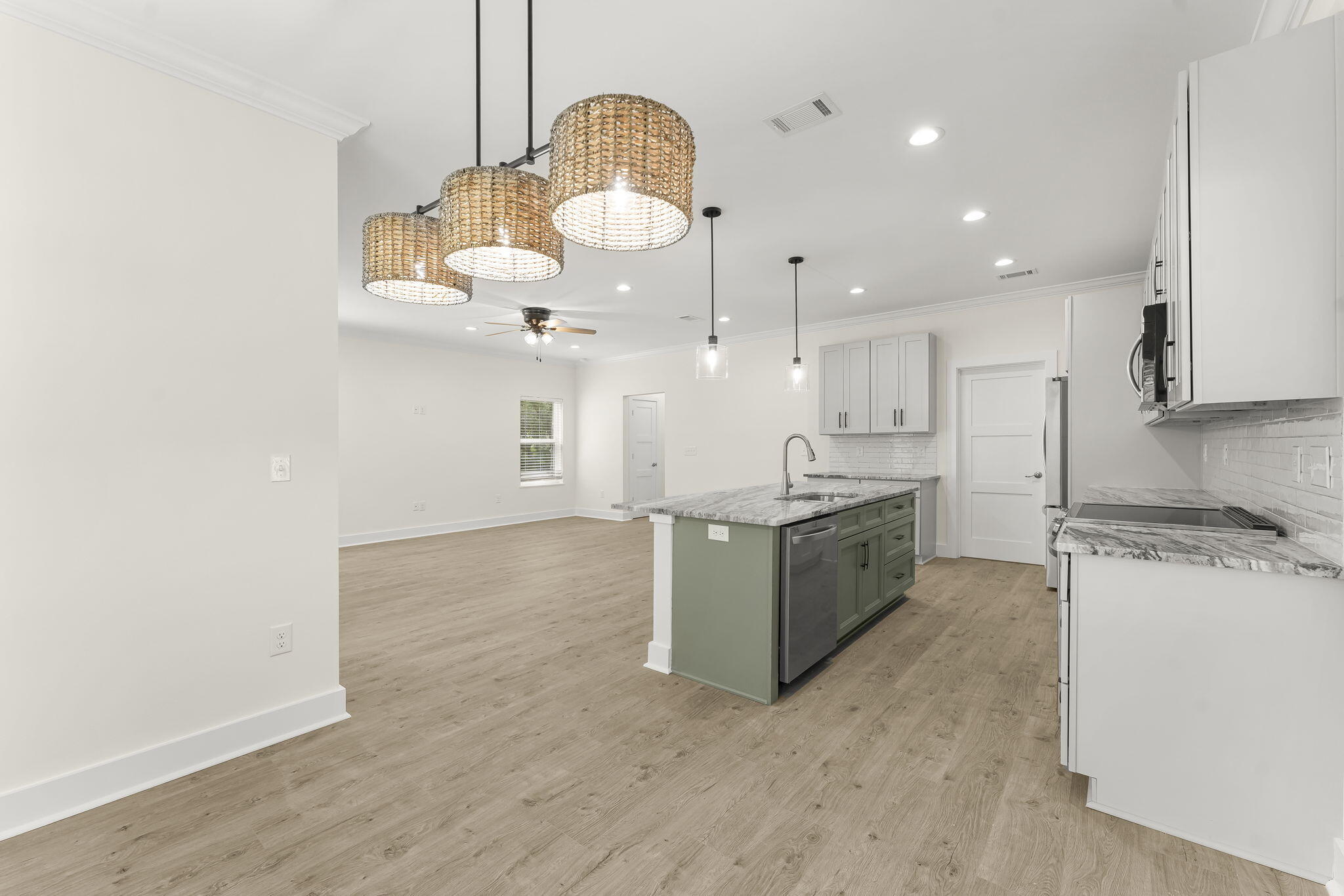 GREY MOSS POINT S/D - Residential