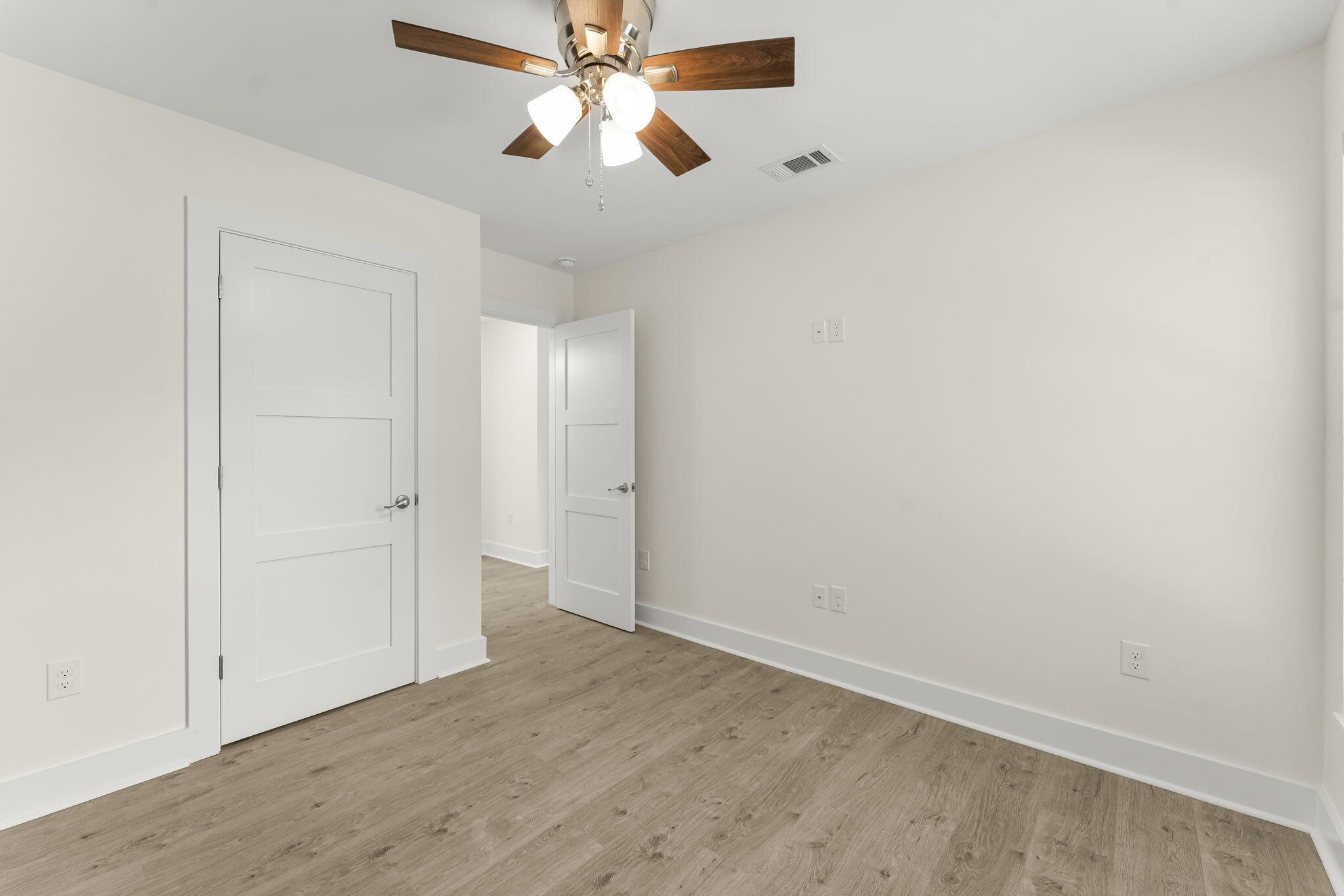 GREY MOSS POINT S/D - Residential