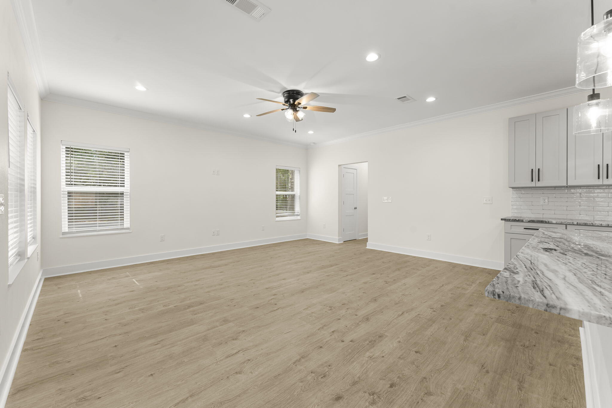 GREY MOSS POINT S/D - Residential