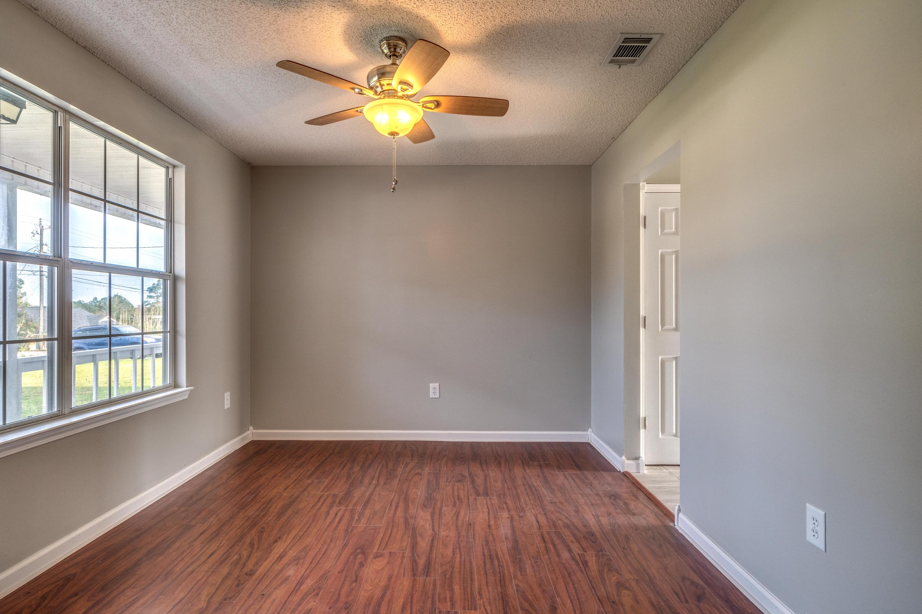 NORTHVIEW ESTATES 3RD ADDN - Residential