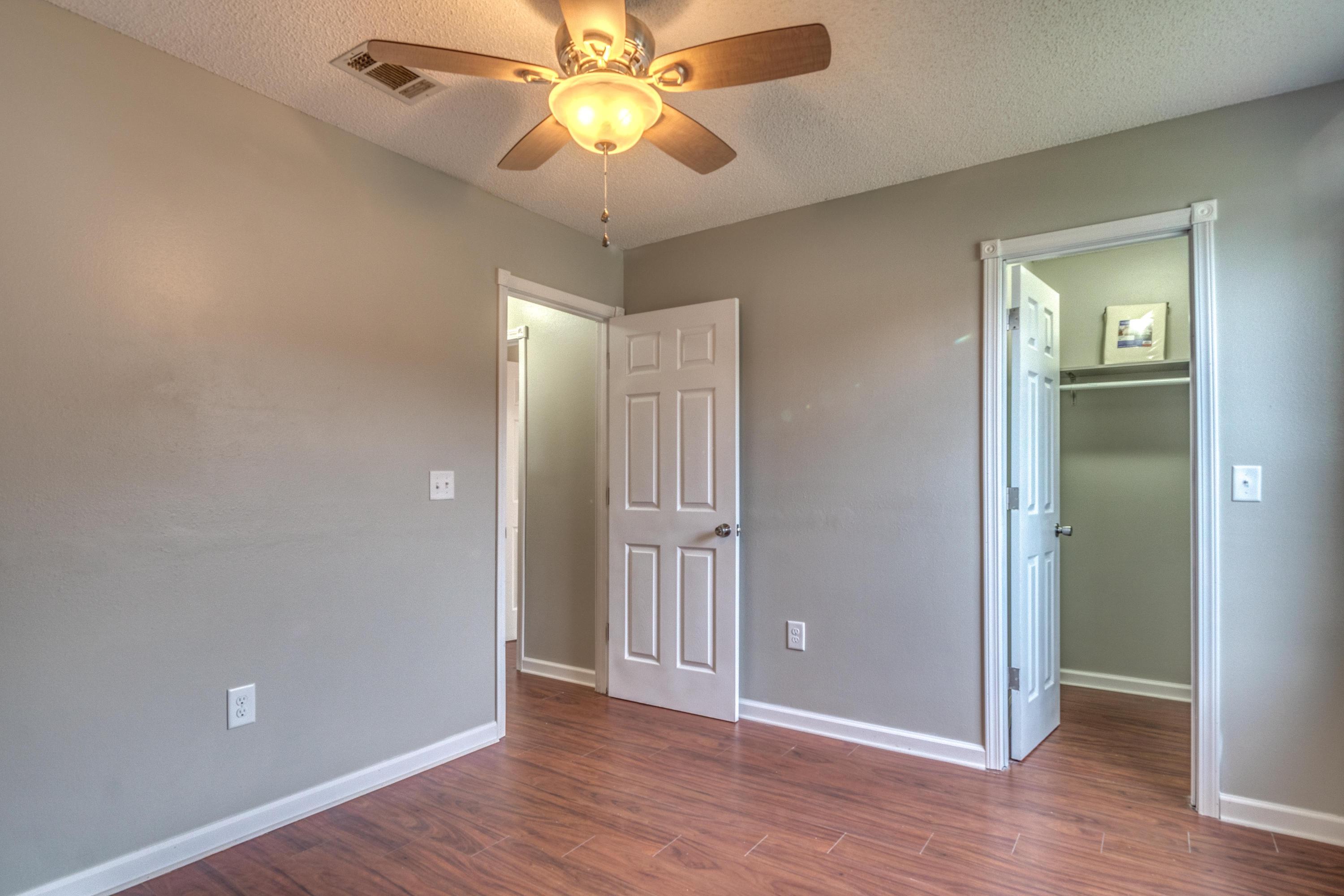 NORTHVIEW ESTATES 3RD ADDN - Residential