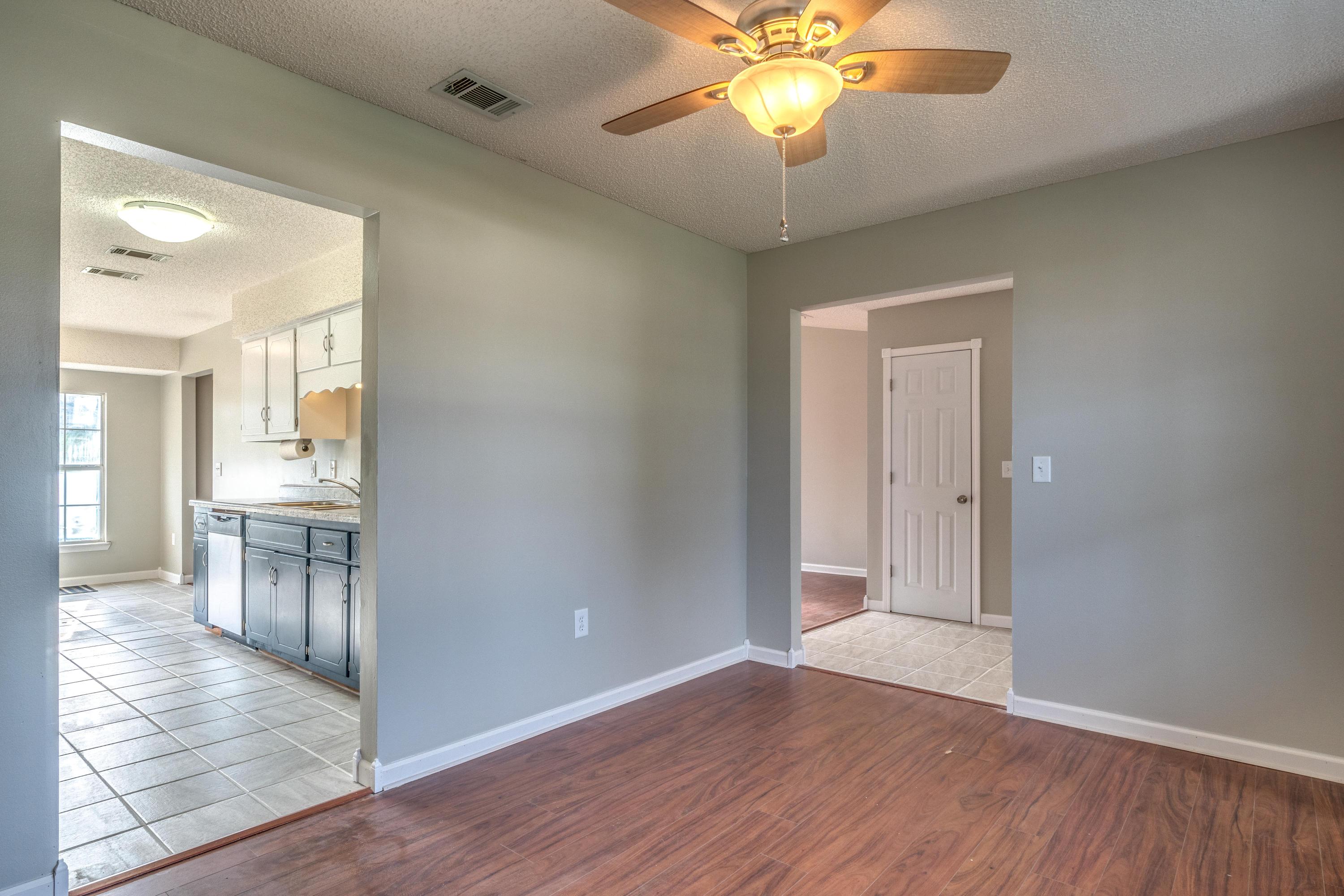 NORTHVIEW ESTATES 3RD ADDN - Residential