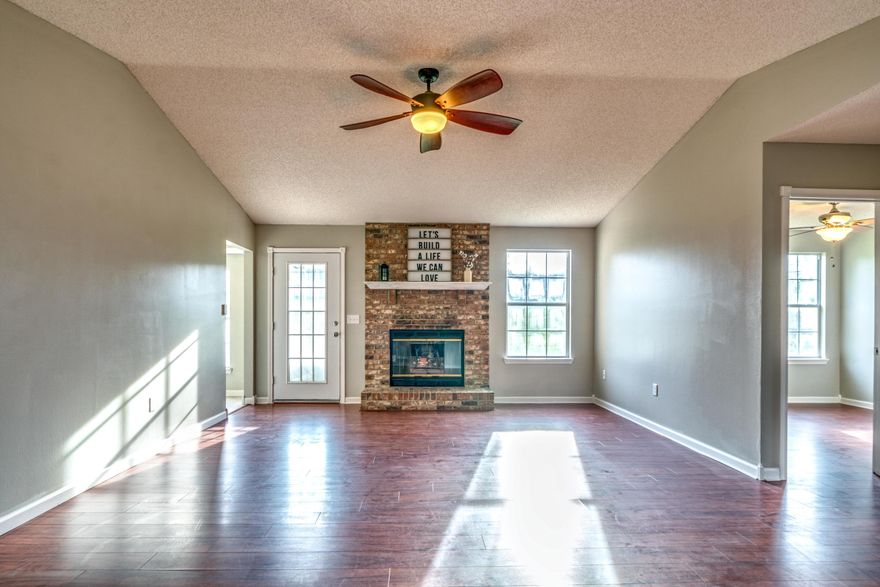 Come check out this newly updated south crestview home BEFORE IT'S GONE! This home is a quick trip to Duke Field, Hurlburt Field, and Eglin Air Force Base. It has been recently renovated with new tile, new doors, new baseboards, freshly painted, and SO MUCH MORE! This home features a split floor plan with laminate throughout, and tile in all wet areas. This home also offers a formal dining room, breakfast nook, walk-in closets in every bedroom, and the guest bathroom has a skylight! Backyard is fully fenced and ready for your company. Come see this beautiful home now!